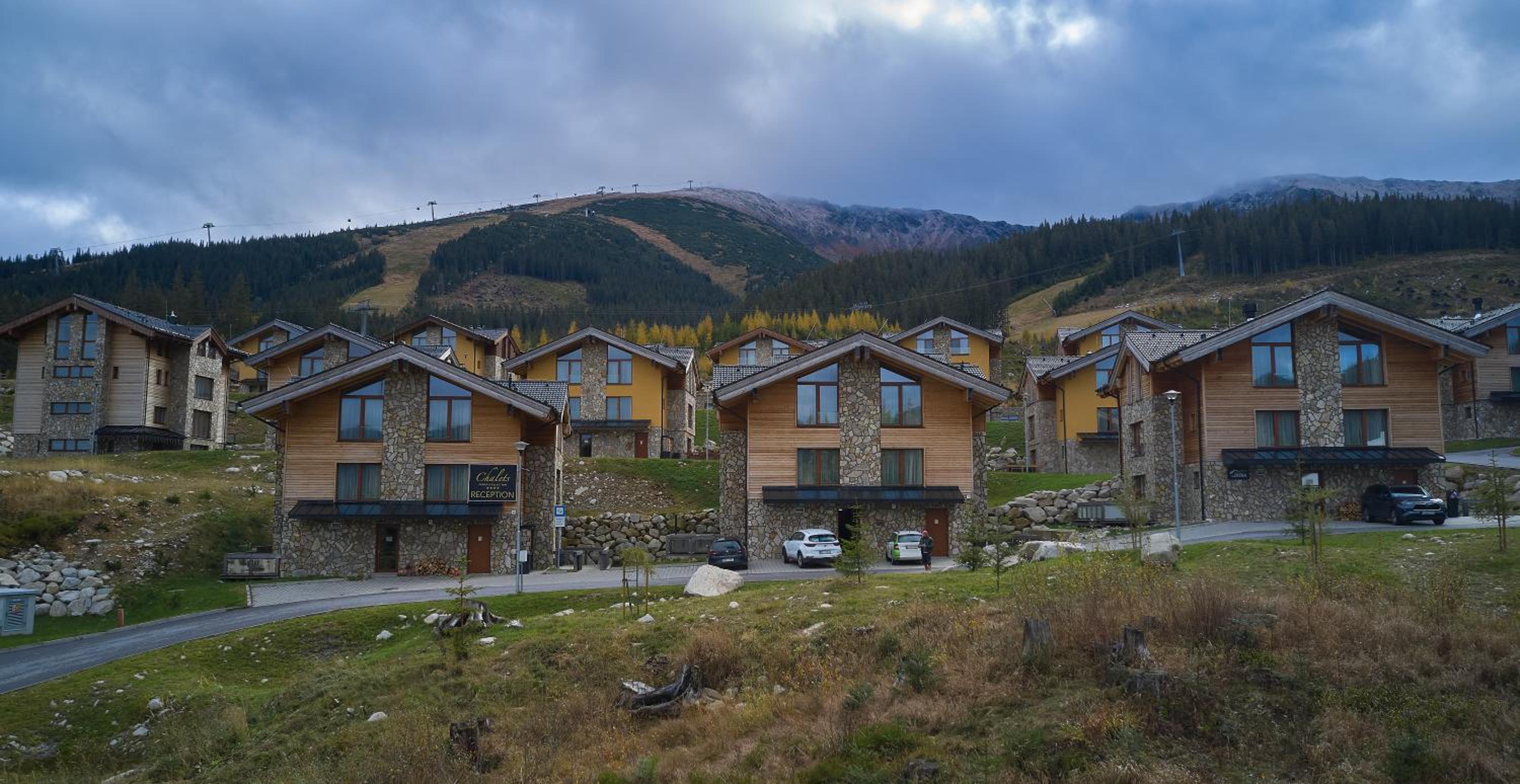 Chalets Jasná Centrum APARTMENT L - Free Jacuzzi & Sauna and Chopok view