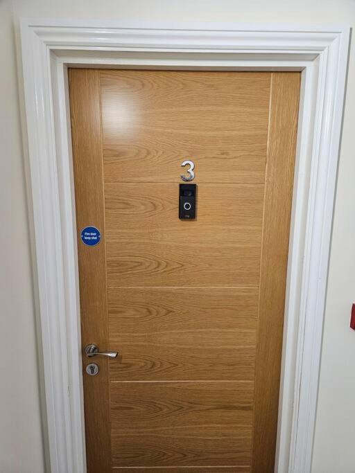 Carlisle City Centre. Spacious Apartment. Ideal location.