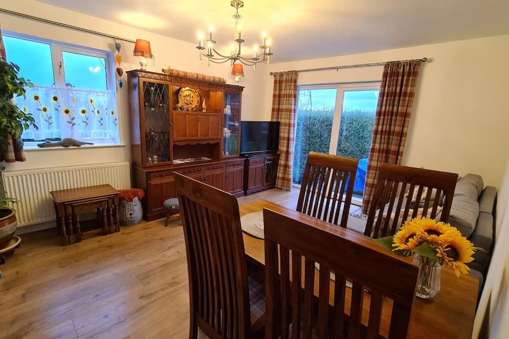 Northlea-Scottish style cottage