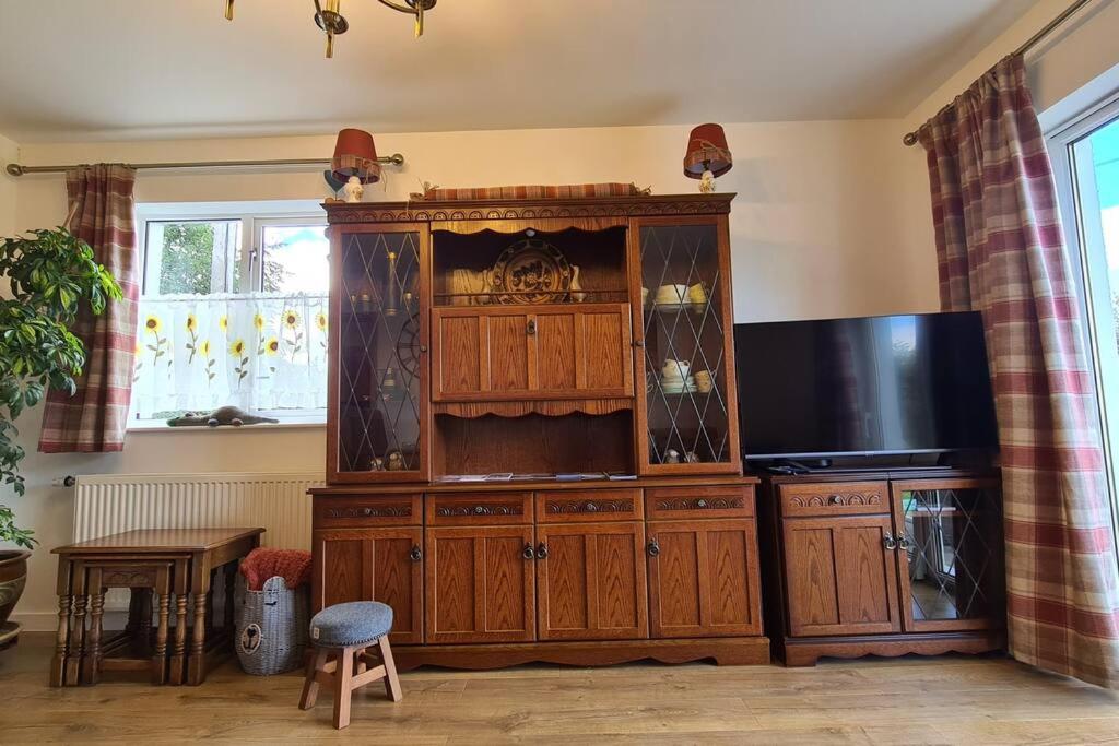 Northlea-Scottish style cottage