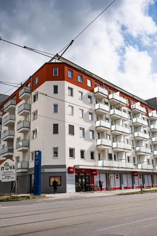 Wolkerovka Apartment 2