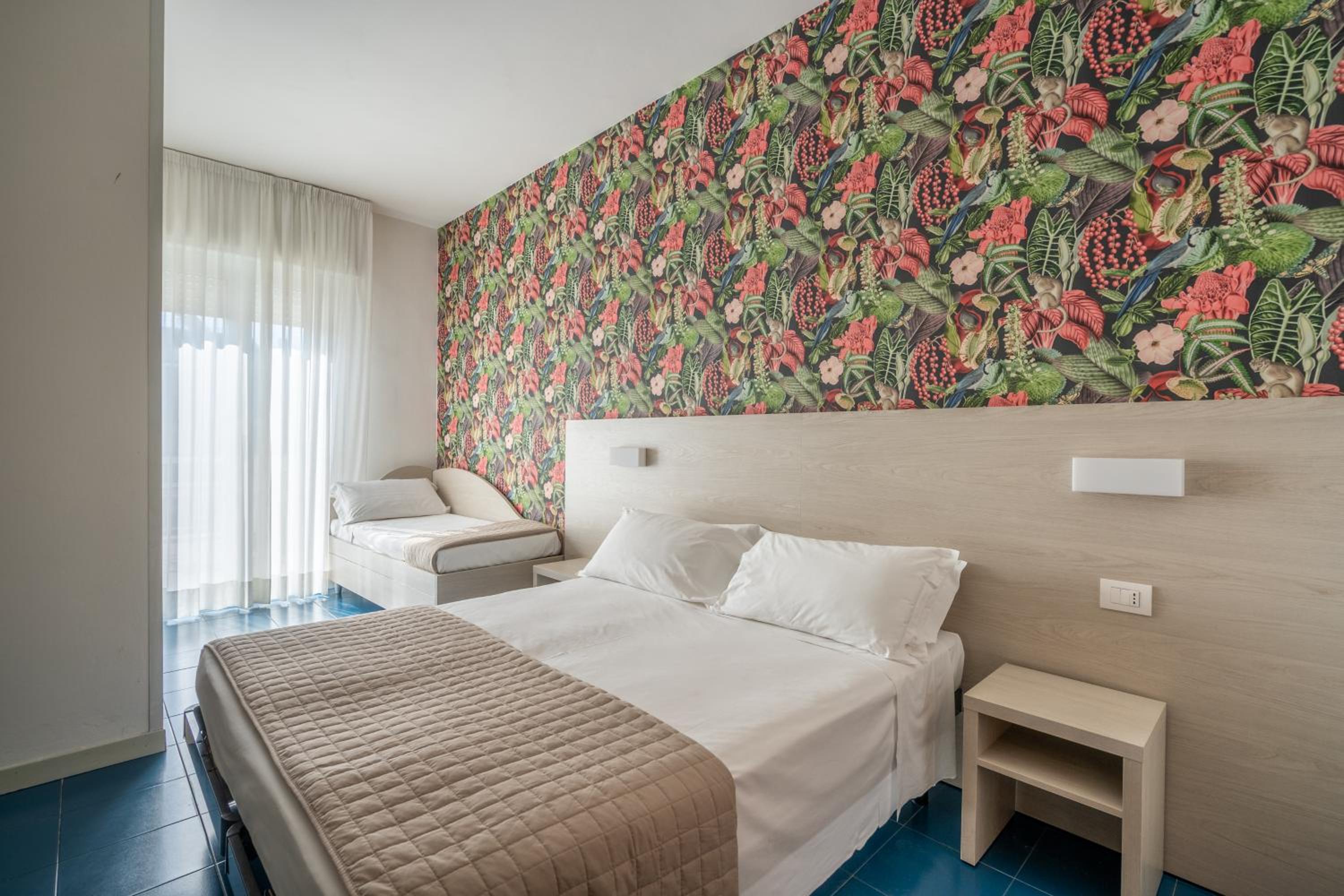 Lotus Hotel ALL INCLUSIVE & SPIAGGIA
