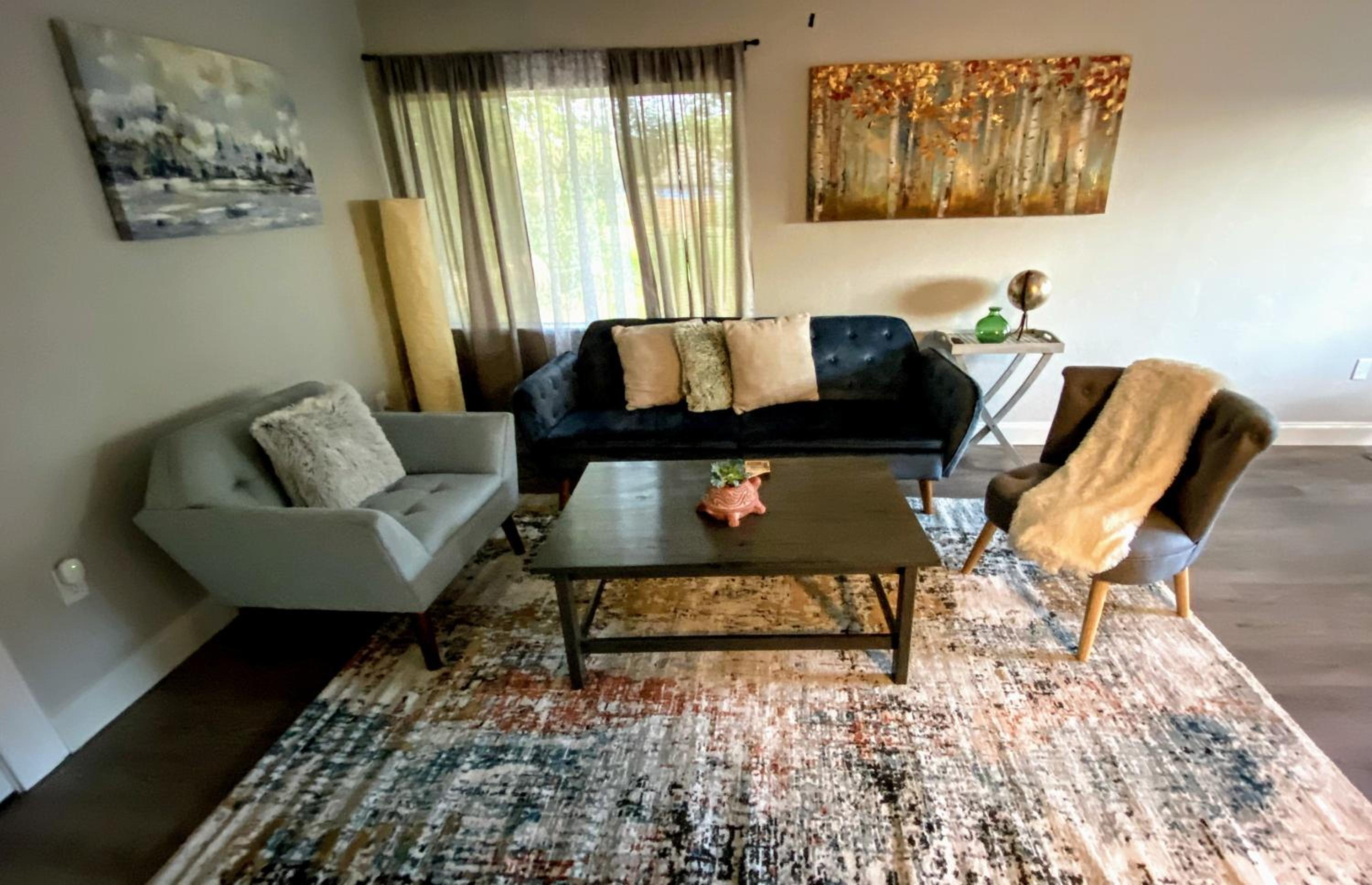 Cute downtown home by Depot Park