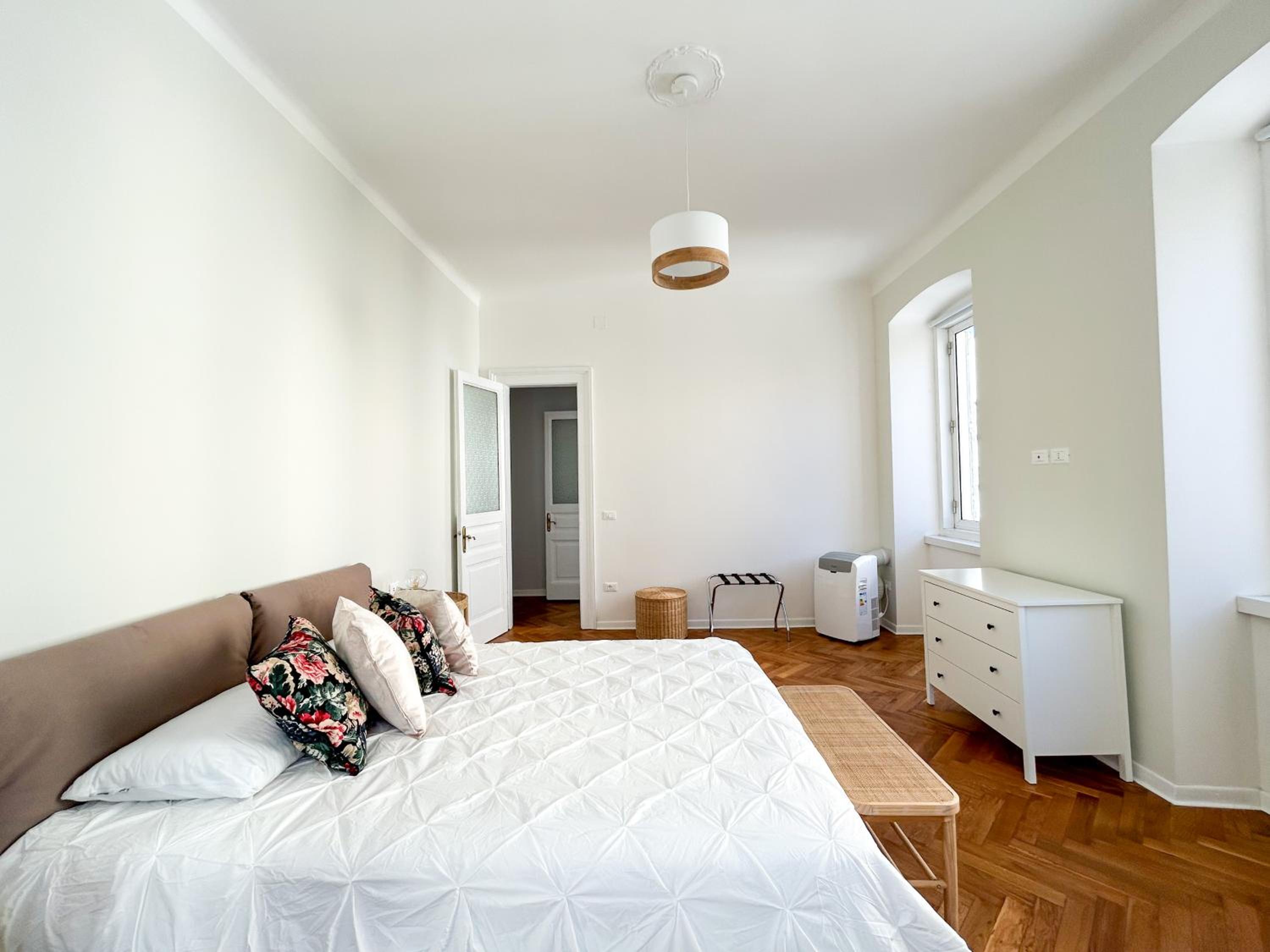 MAISON NOEL en Trieste — hotel room