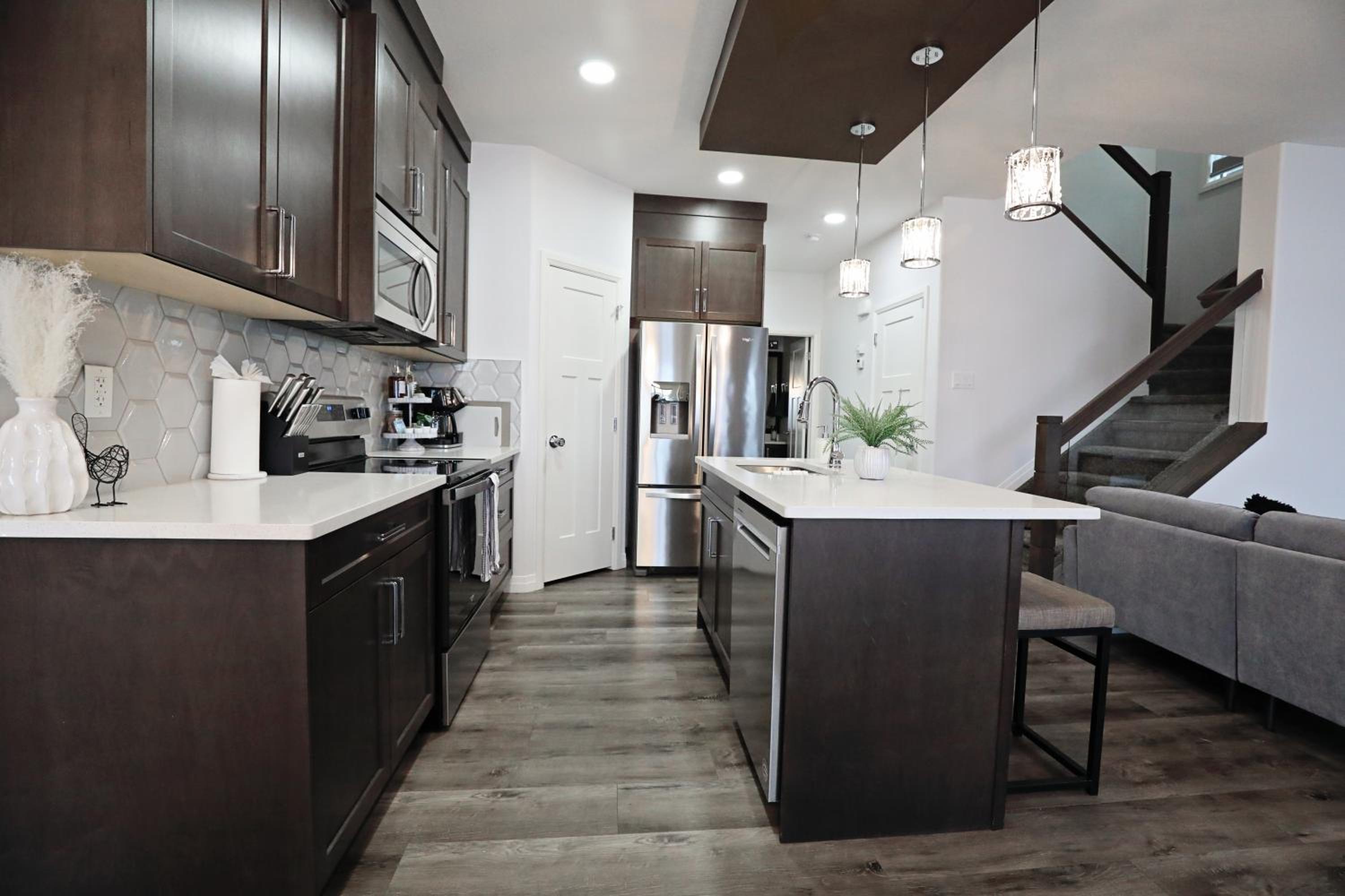 Three King Beds,Central A/C,Fireplace,Park,Disney+
