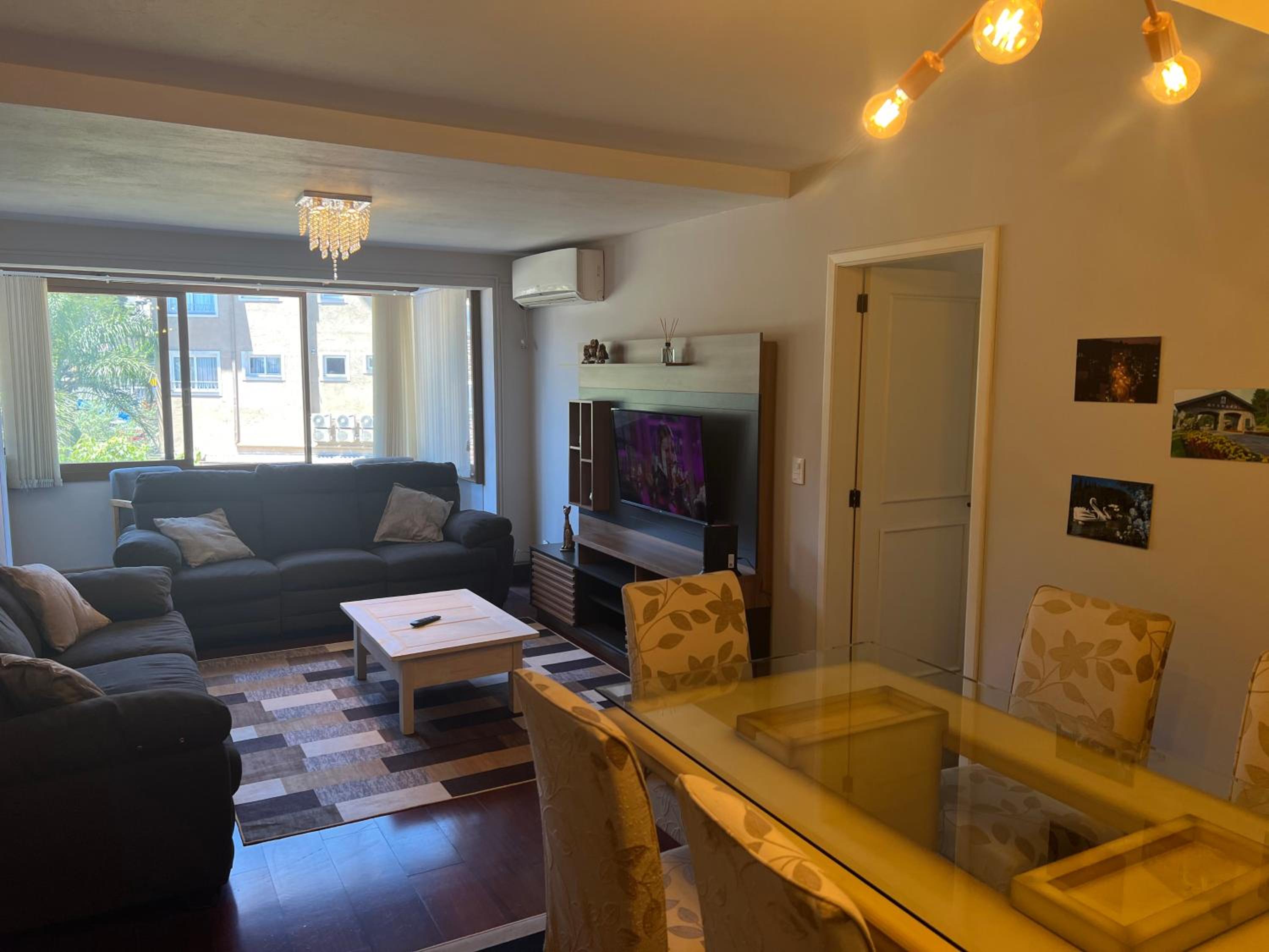 Amplo Apartamento à 200m da Rua Coberta