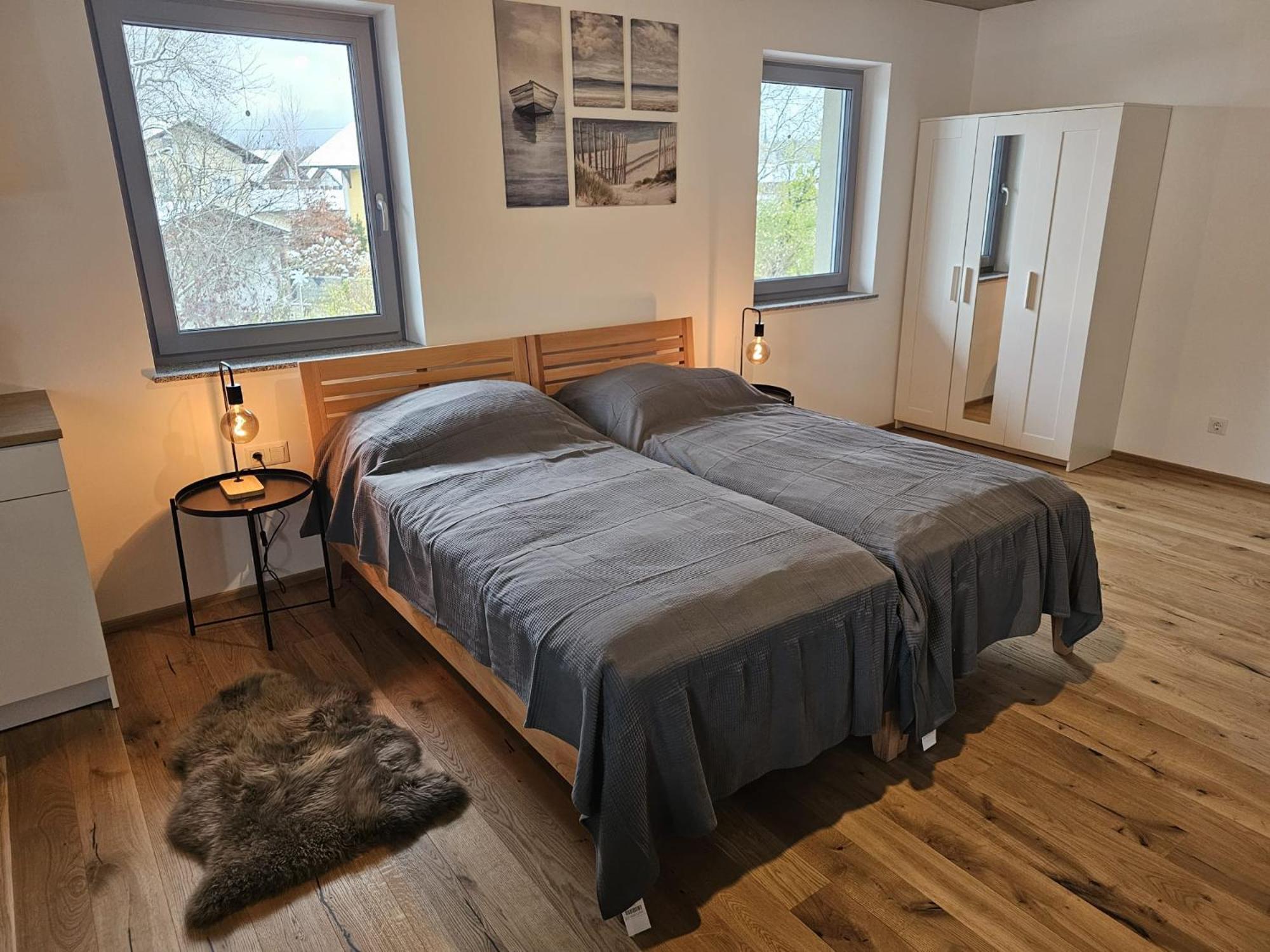 Hoch2 Apartment - Modern, komfortabel & 24h Self-Check-in mit Parkplatz