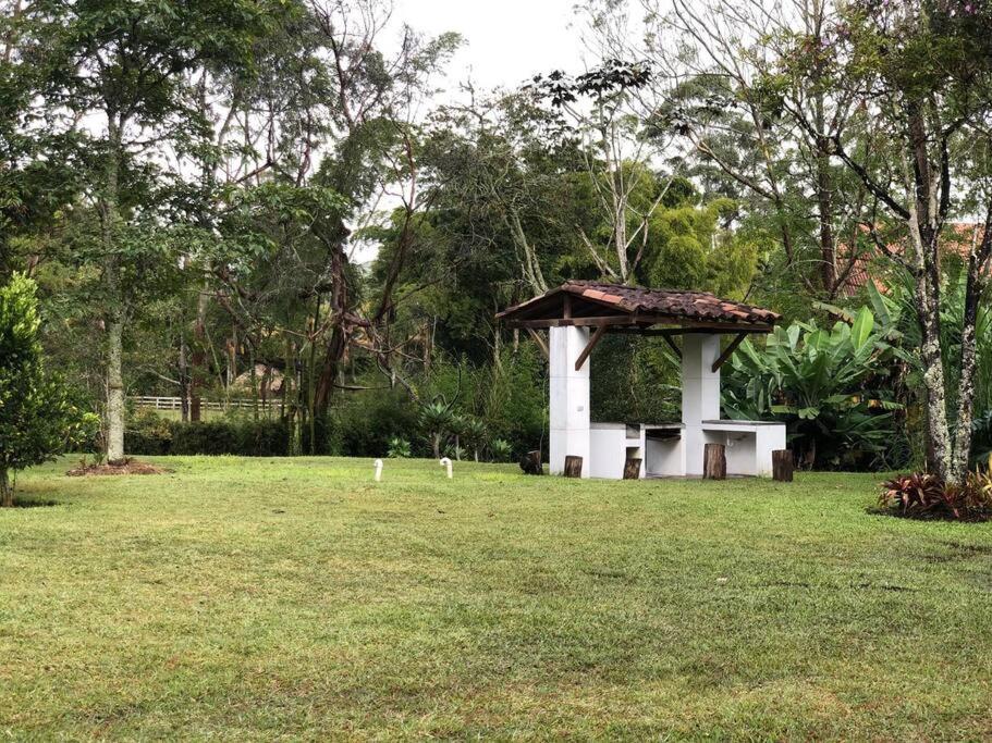 Beautiful Country House located in Llanogrande