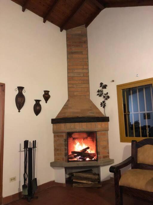 Beautiful Country House located in Llanogrande