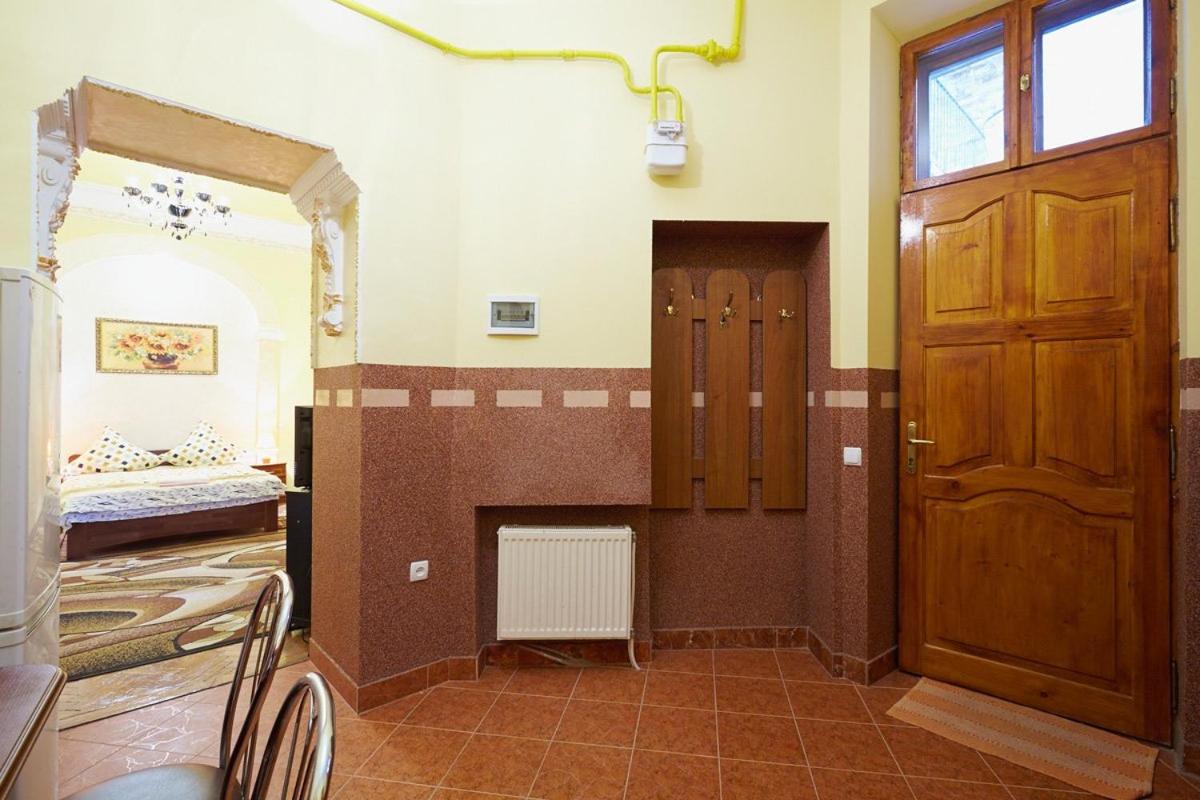 Photo 33