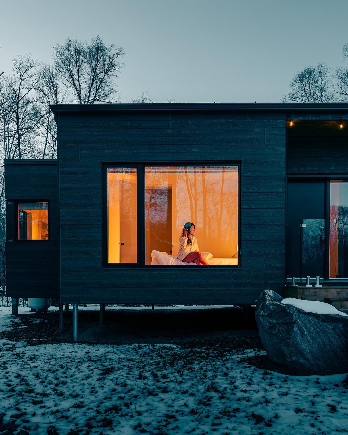 Luxury Scandinavian Retreat in Mont Tremblant with Spa