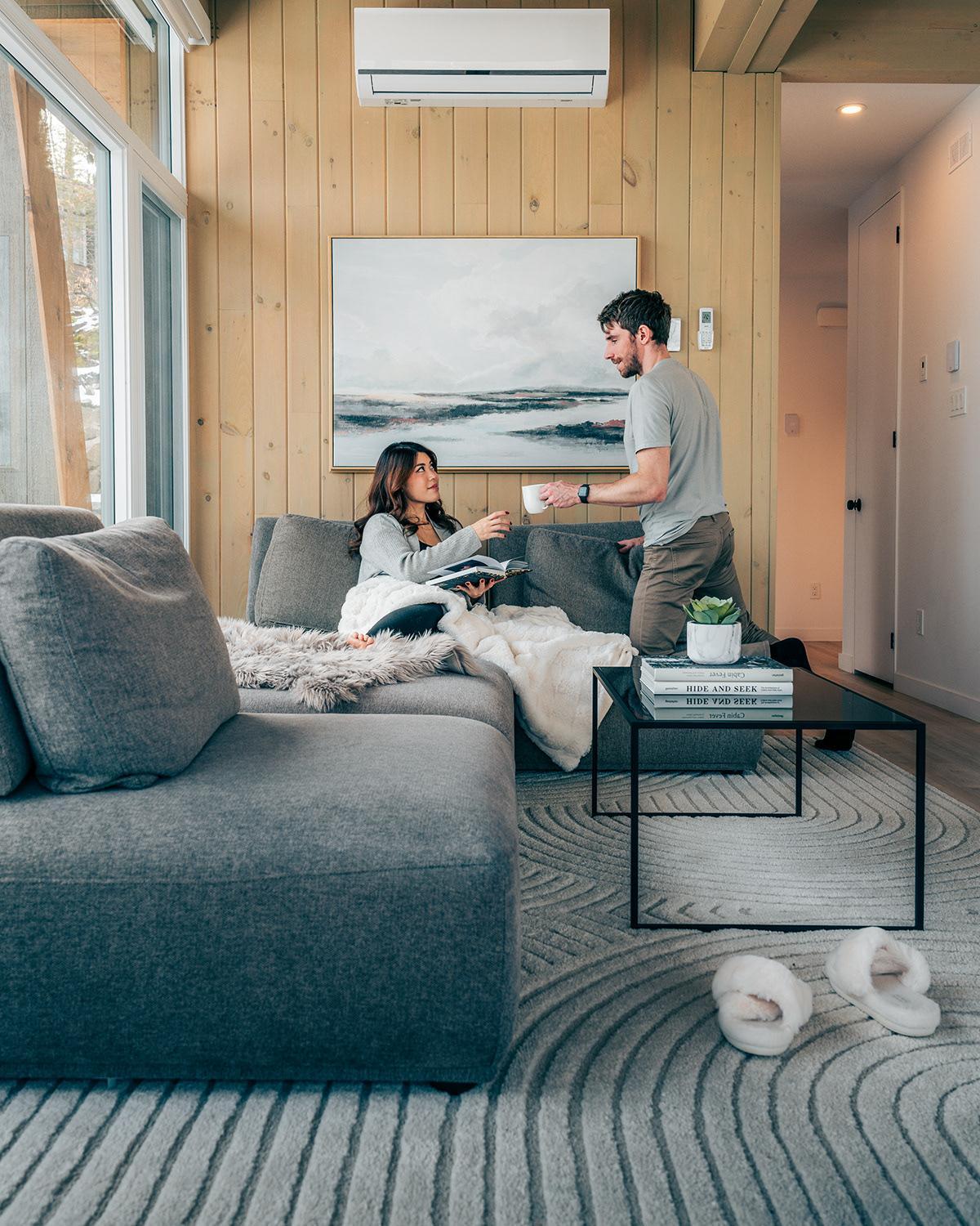 Luxury Scandinavian Retreat in Mont Tremblant with Spa