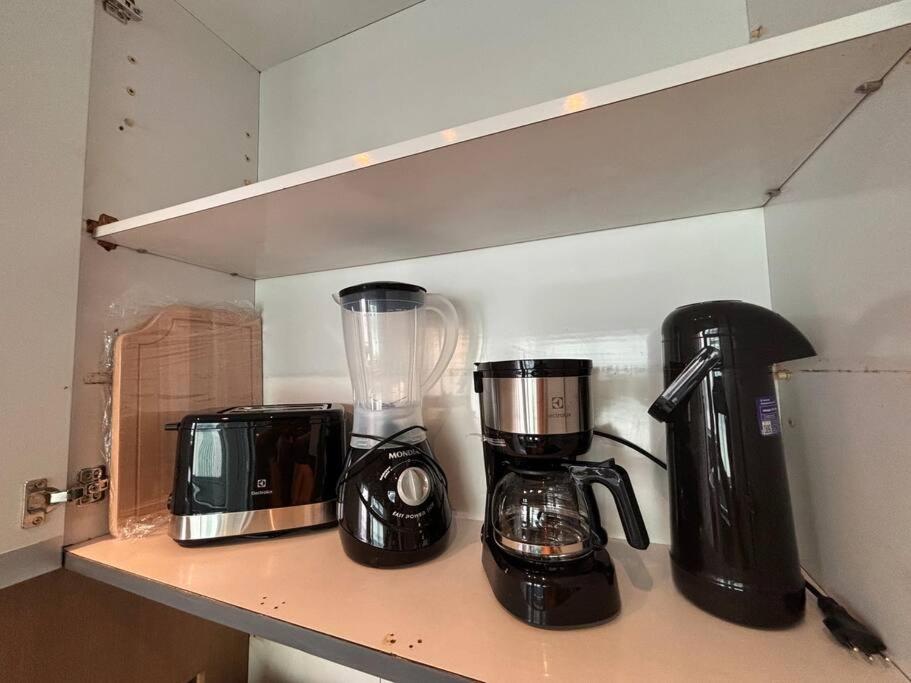 APARTAMENTO COM ÓTIMA LOCALIZAÇAÕ Em COPA -IPANEMA