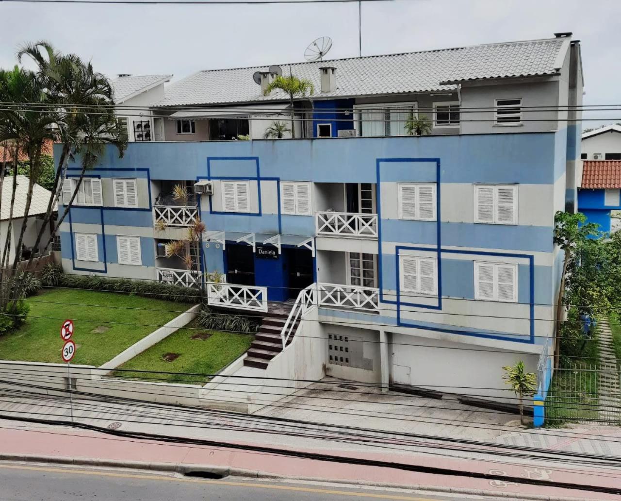 Edificio Daniela Ap 101