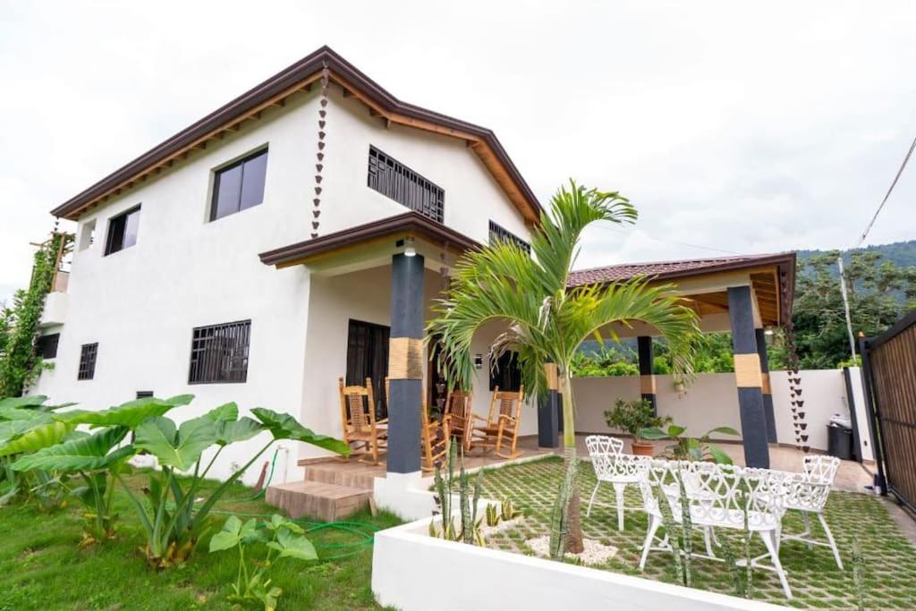 Villa Brisas del Campo
