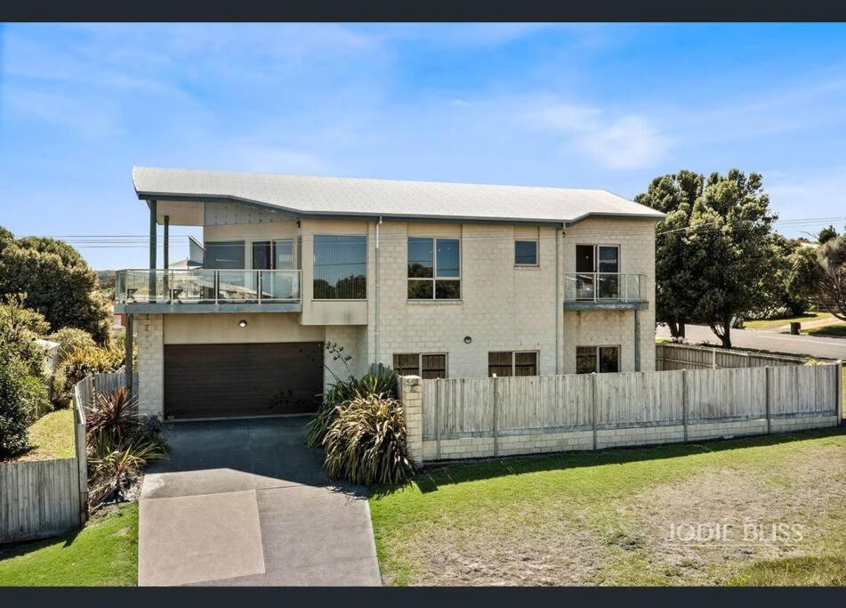 12 Apostles Beach House