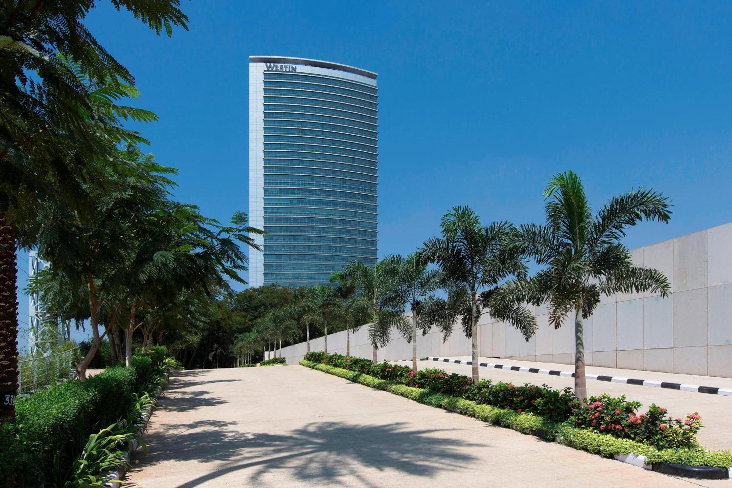 Mumbai Vacations - The Westin Mumbai Garden City - Property Image 45