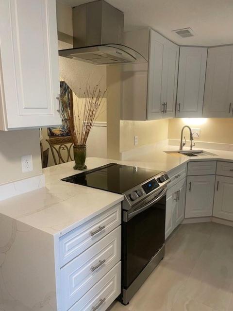 West Palm Beach Vacations - Stylish Coastal Townhome in Jupiter - Property Image 40