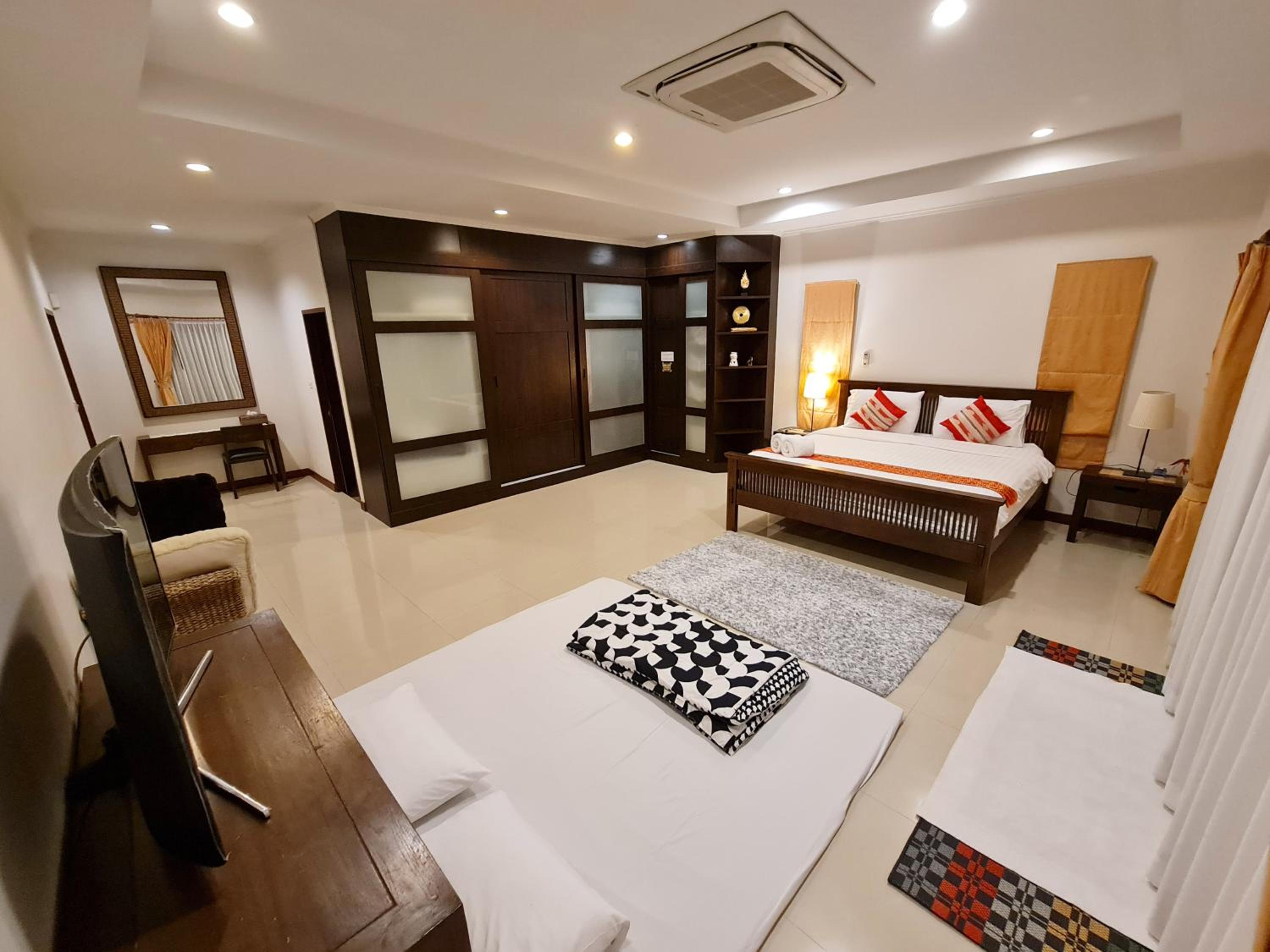 ทิวาพูลวิลล่า หัวหิน Thiva Pool Villa Hua Hin