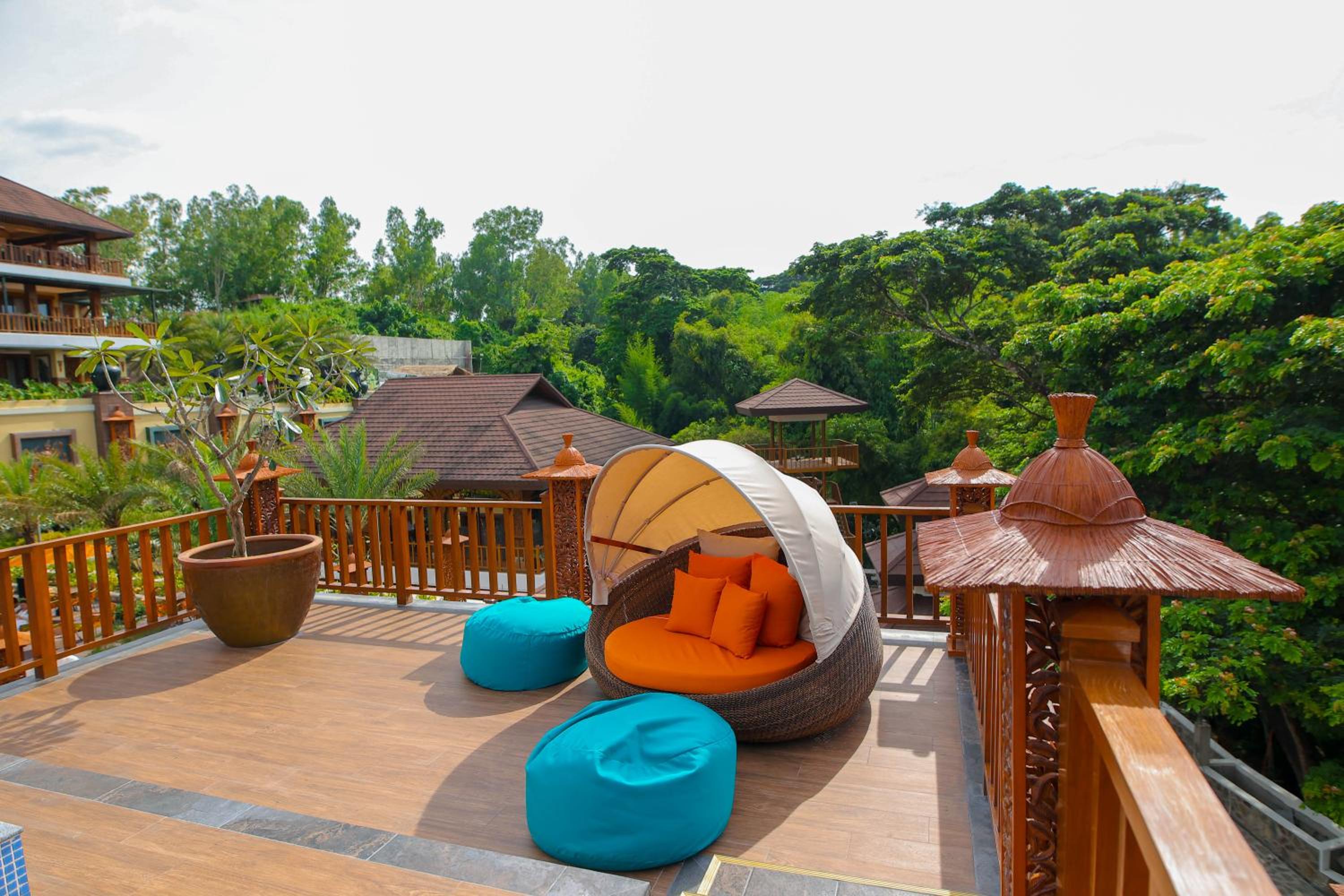 balance & terrace