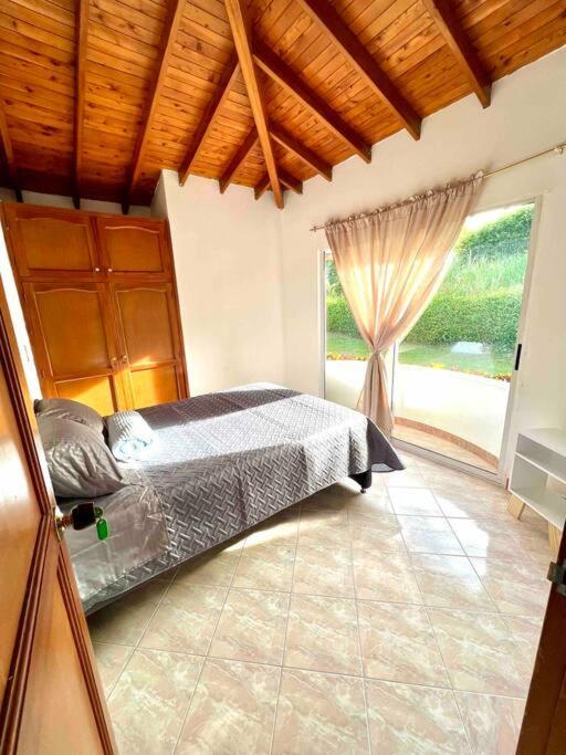 Charming villa near to Medellín Metro and malls