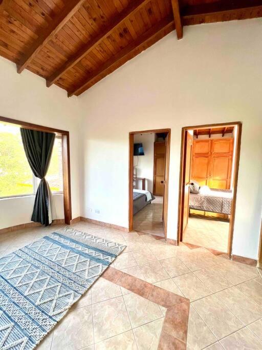 Charming villa near to Medellín Metro and malls