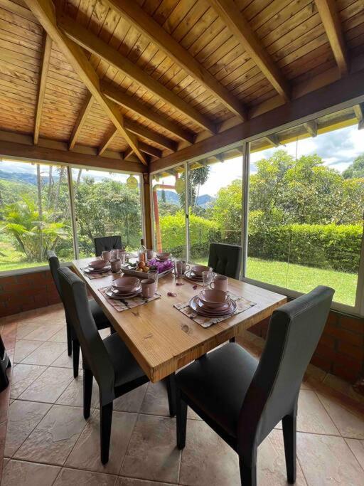 Charming villa near to Medellín Metro and malls