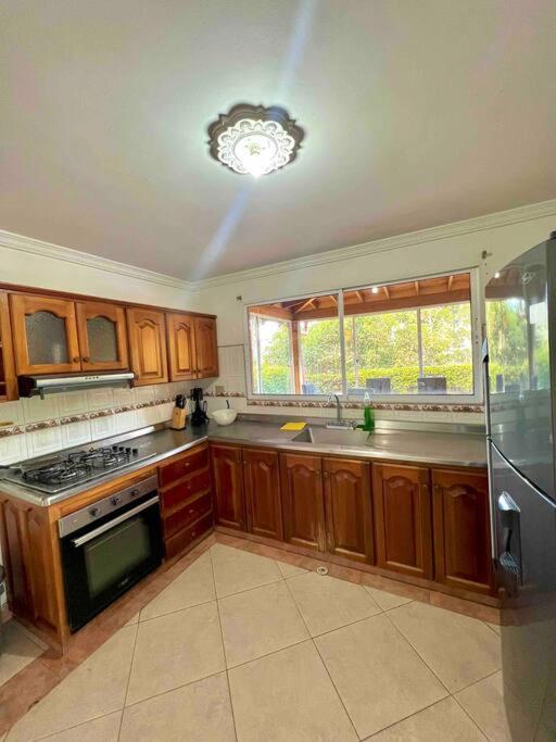 Charming villa near to Medellín Metro and malls