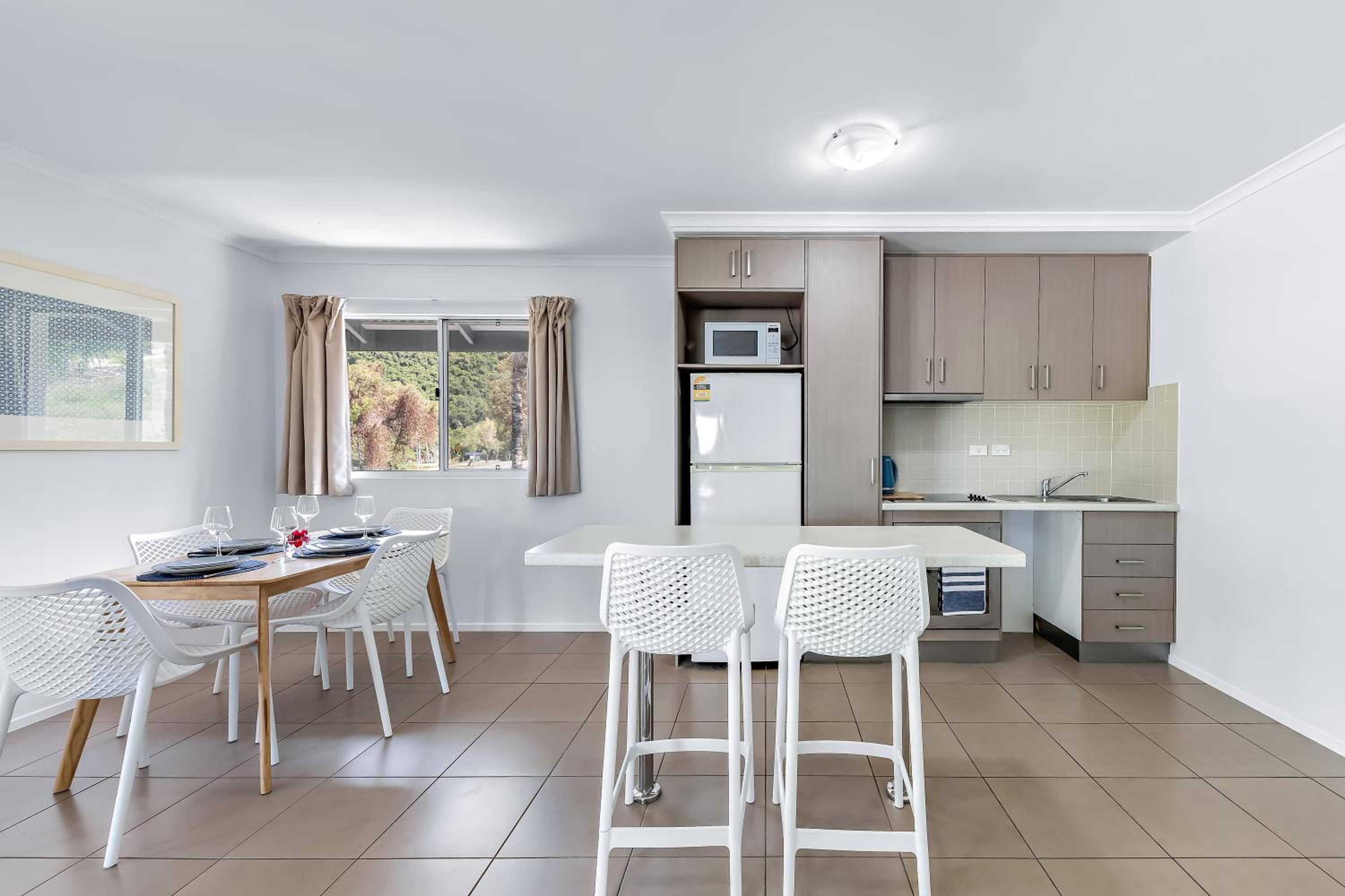 Casa Ava Airlie