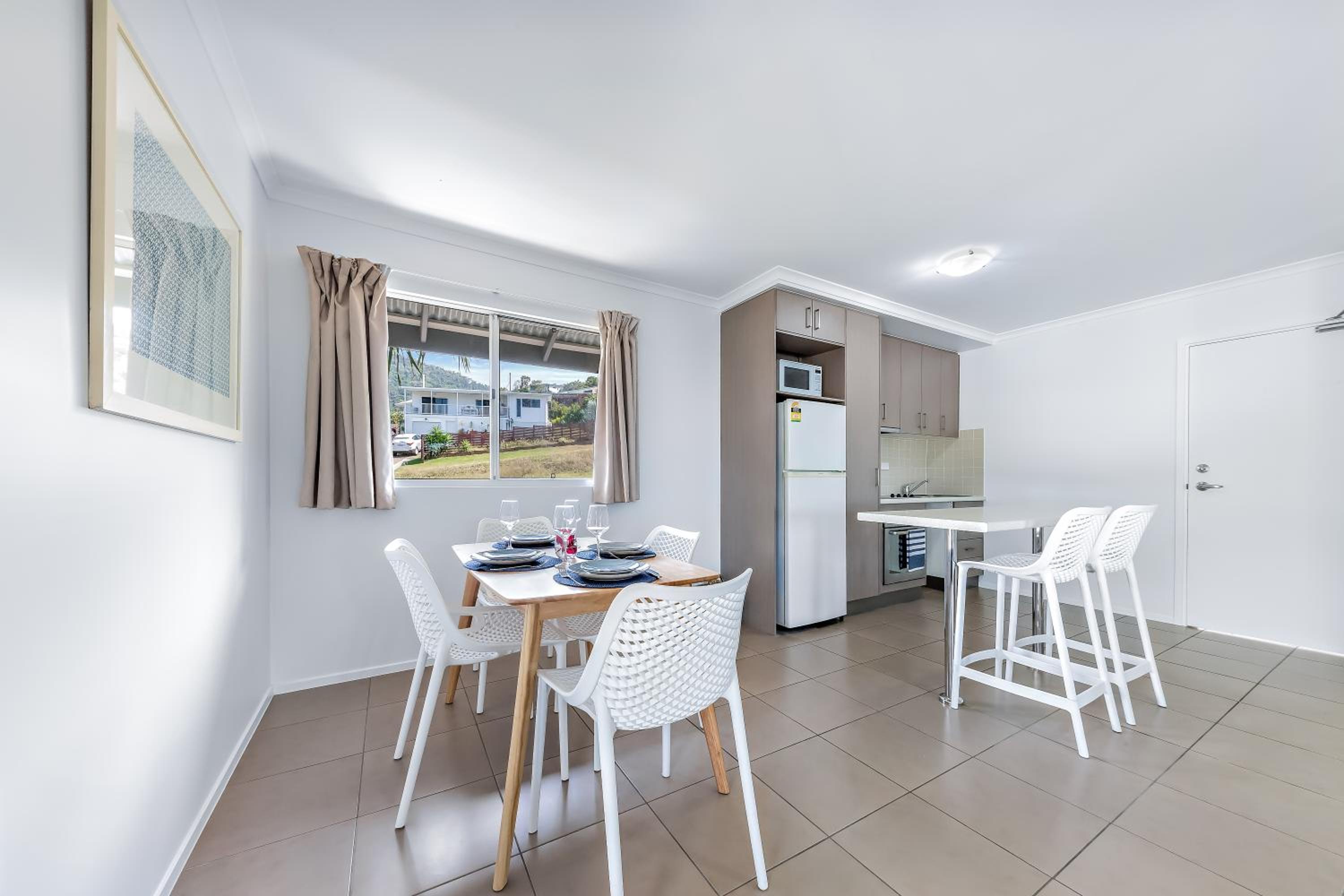 Casa Ava Airlie