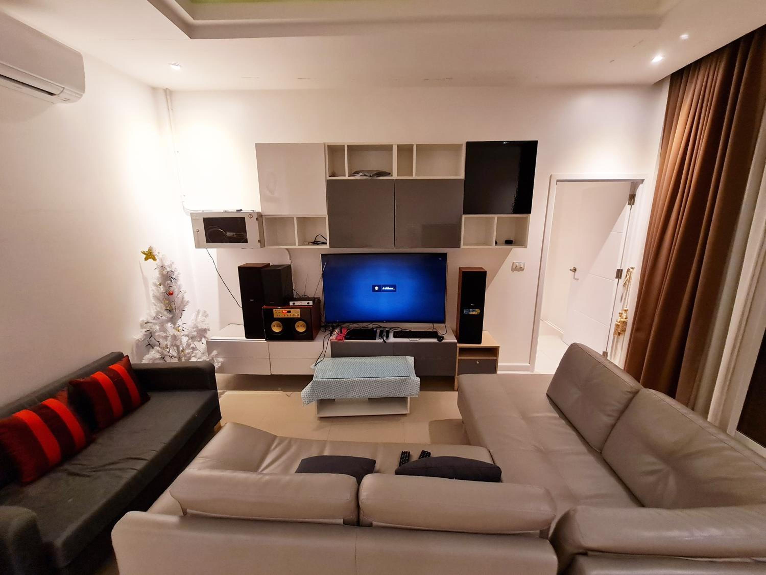 Hotel จิรา พูล วิลล่า หัวหิน Jira Pool Villa Huahin - Image 1