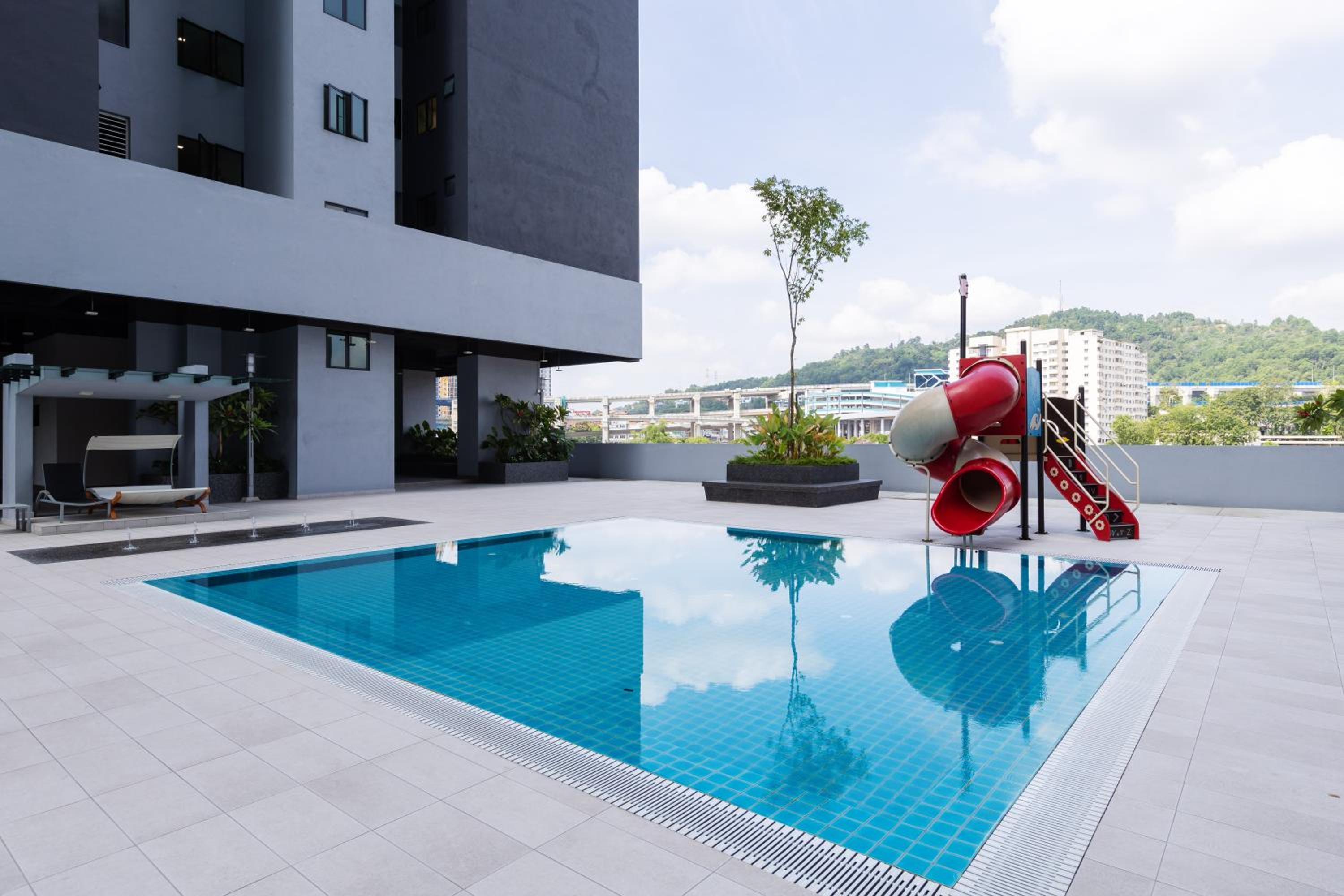 Majestic Maxim Amazing Homestay by Feel Home Malaysia