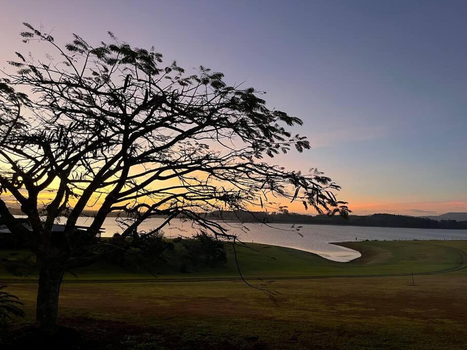 MainRidge on Lake Tinaroo