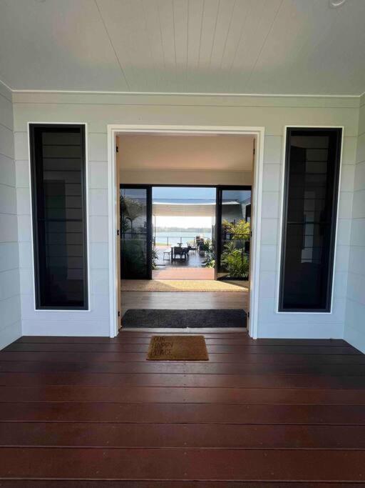 MainRidge on Lake Tinaroo