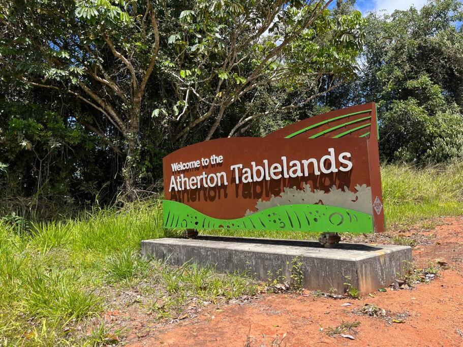 MainRidge on Lake Tinaroo