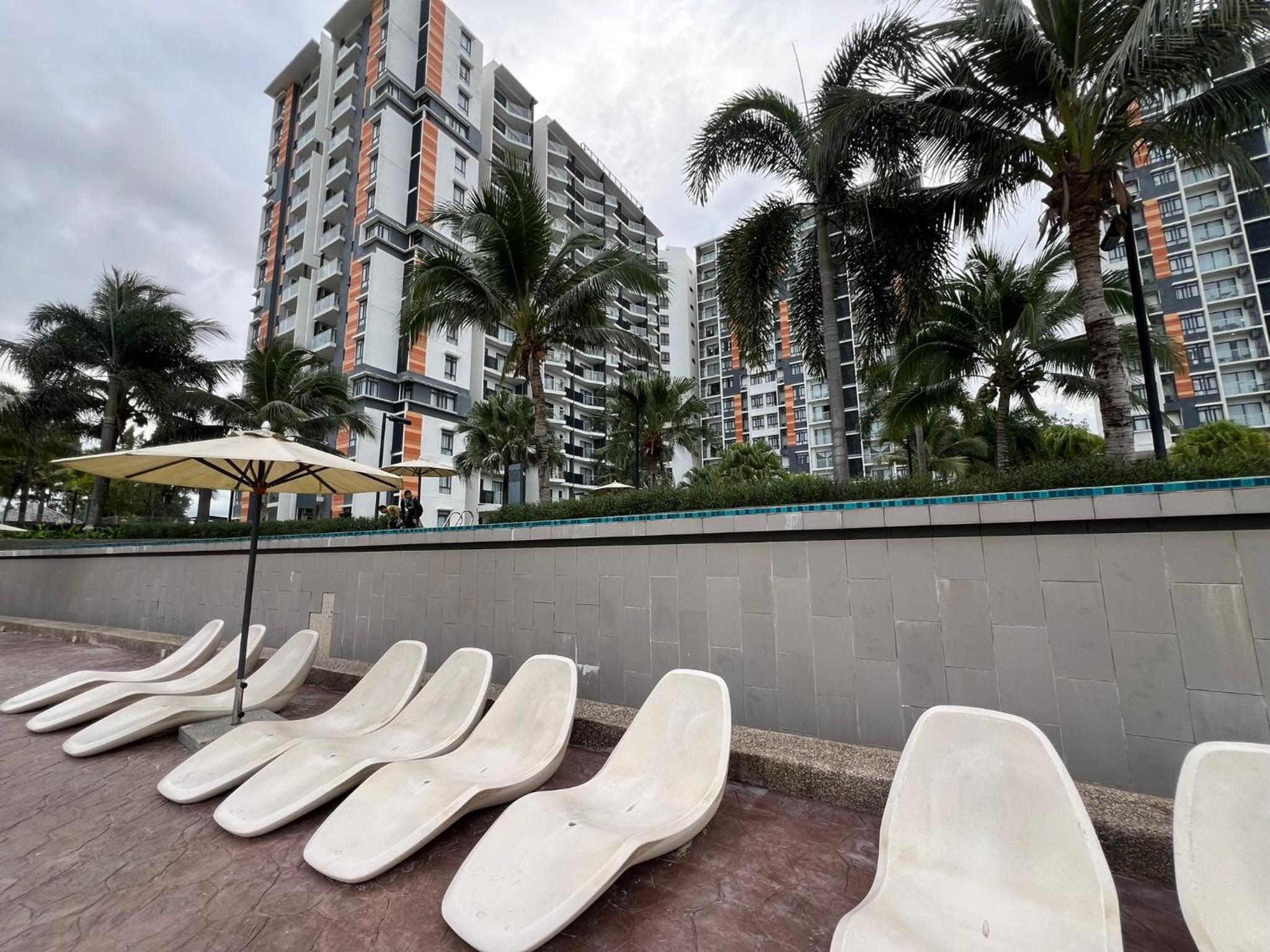 VitaminSEA2 Seaview 6PAX Studio Netflix A-9-16 photo 2