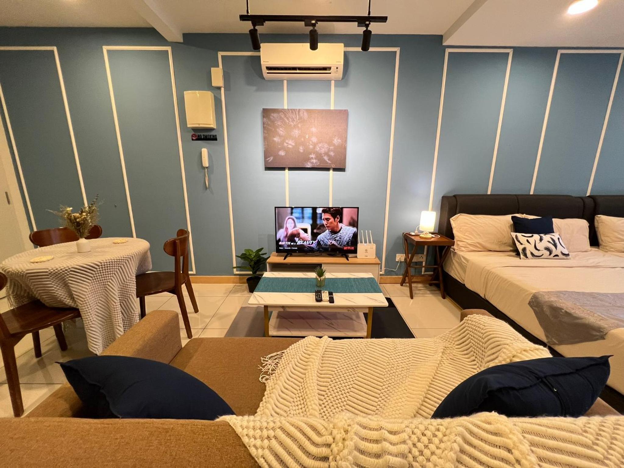 VitaminSEA2 Seaview 6PAX Studio Netflix A-9-16 photo 1