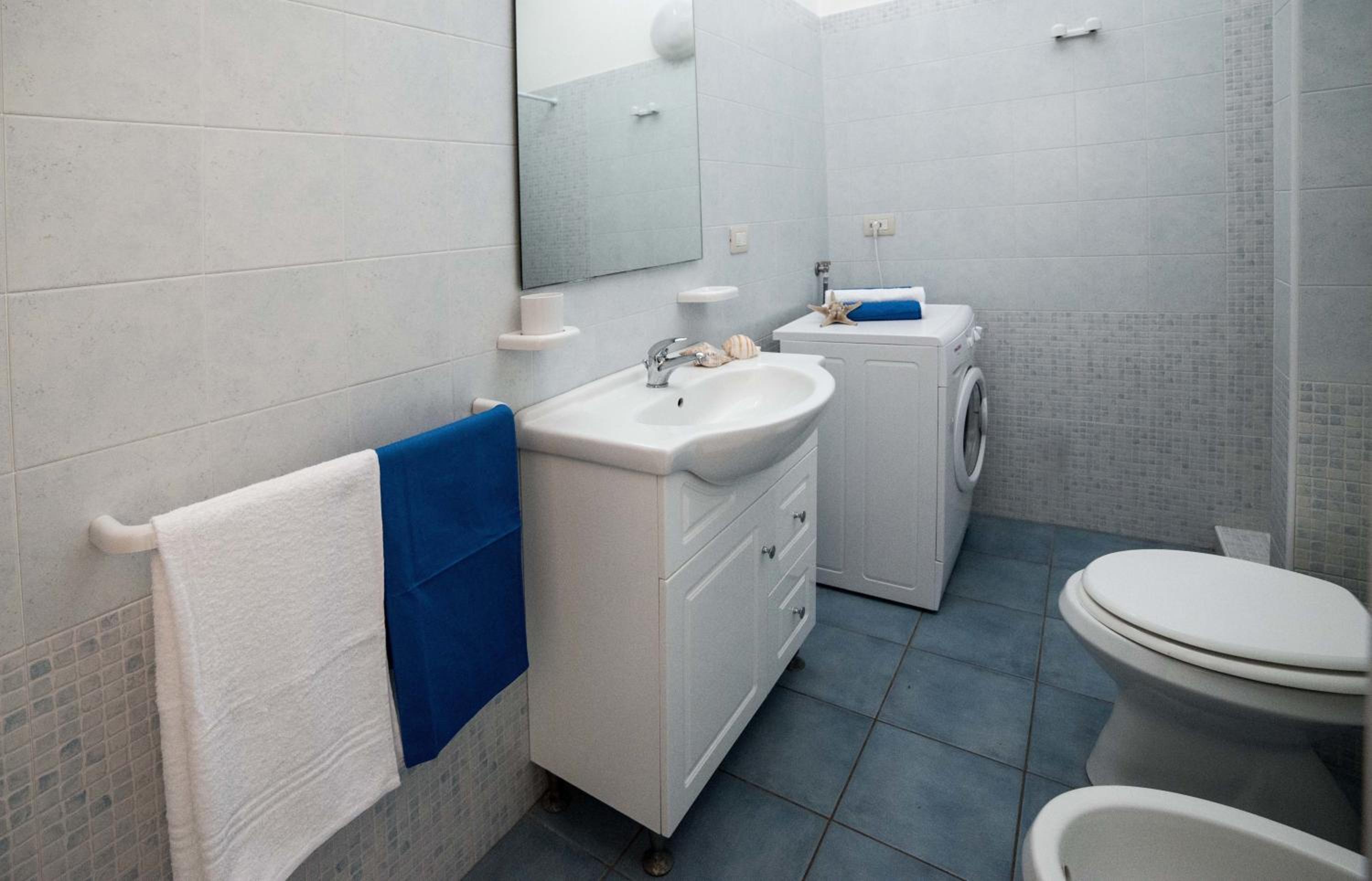 Le Bianche ville con patio privato a un passo dal mare