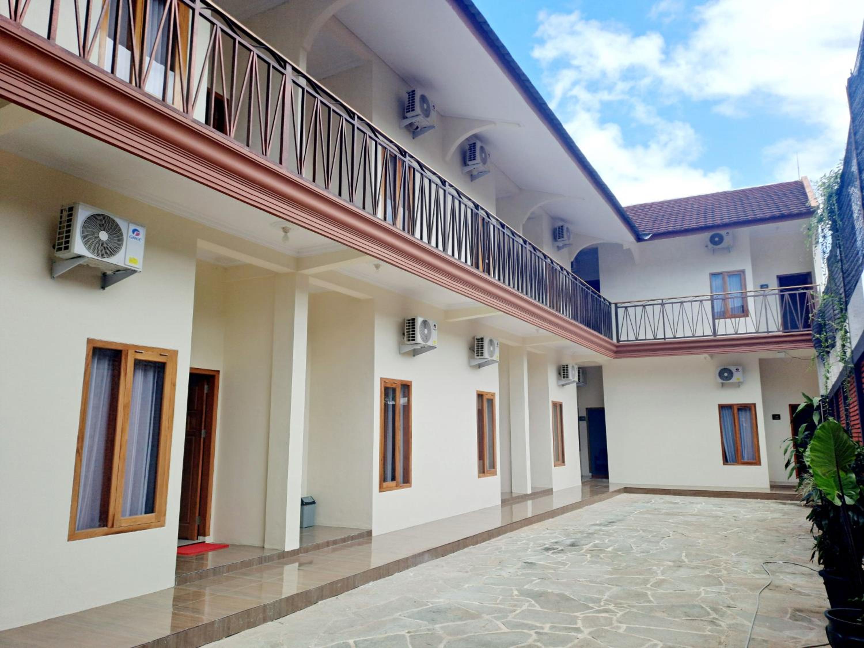 Kresna Guest House Syariah Pacitan view 2