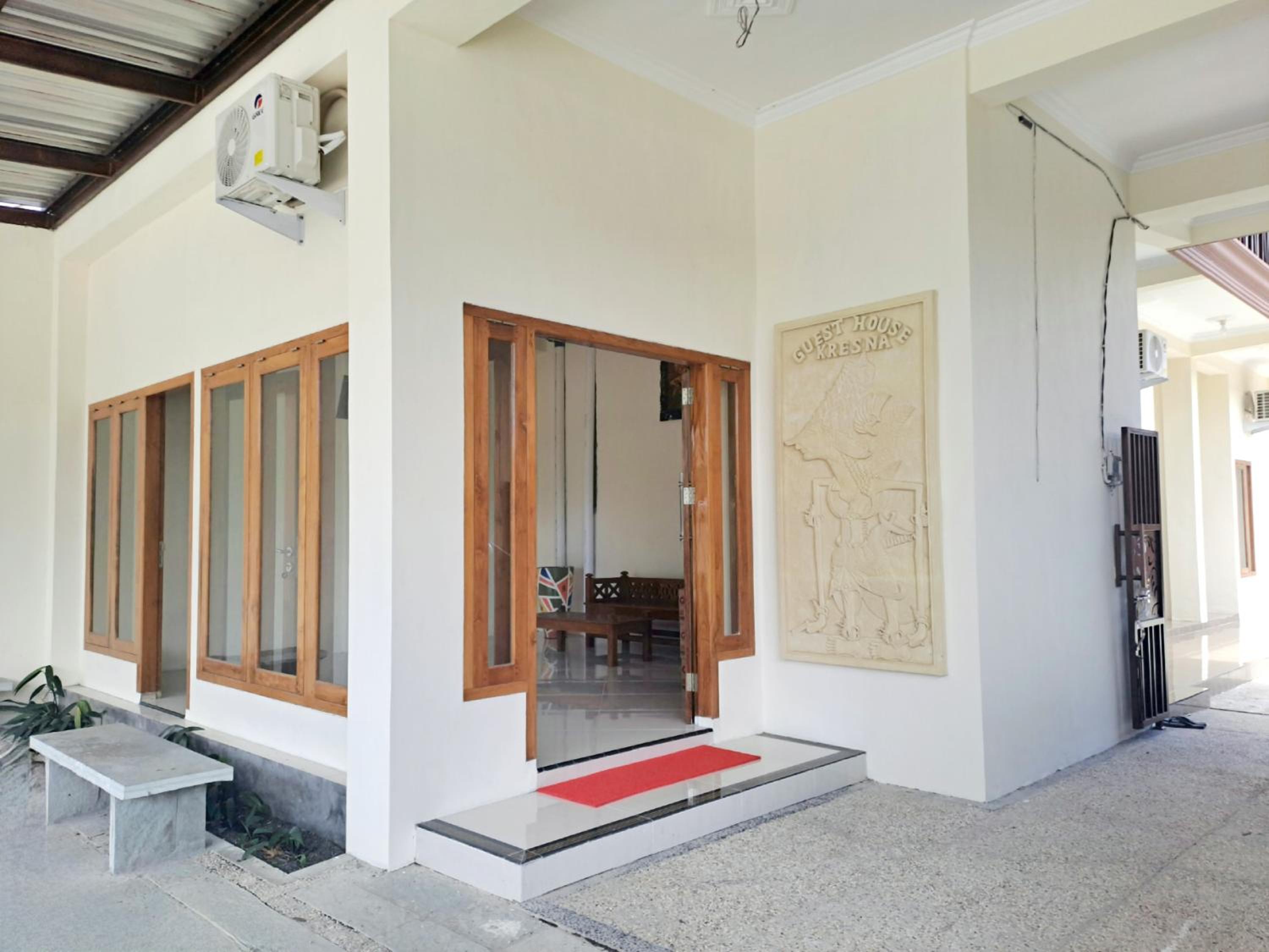 Kresna Guest House Syariah Pacitan view 3