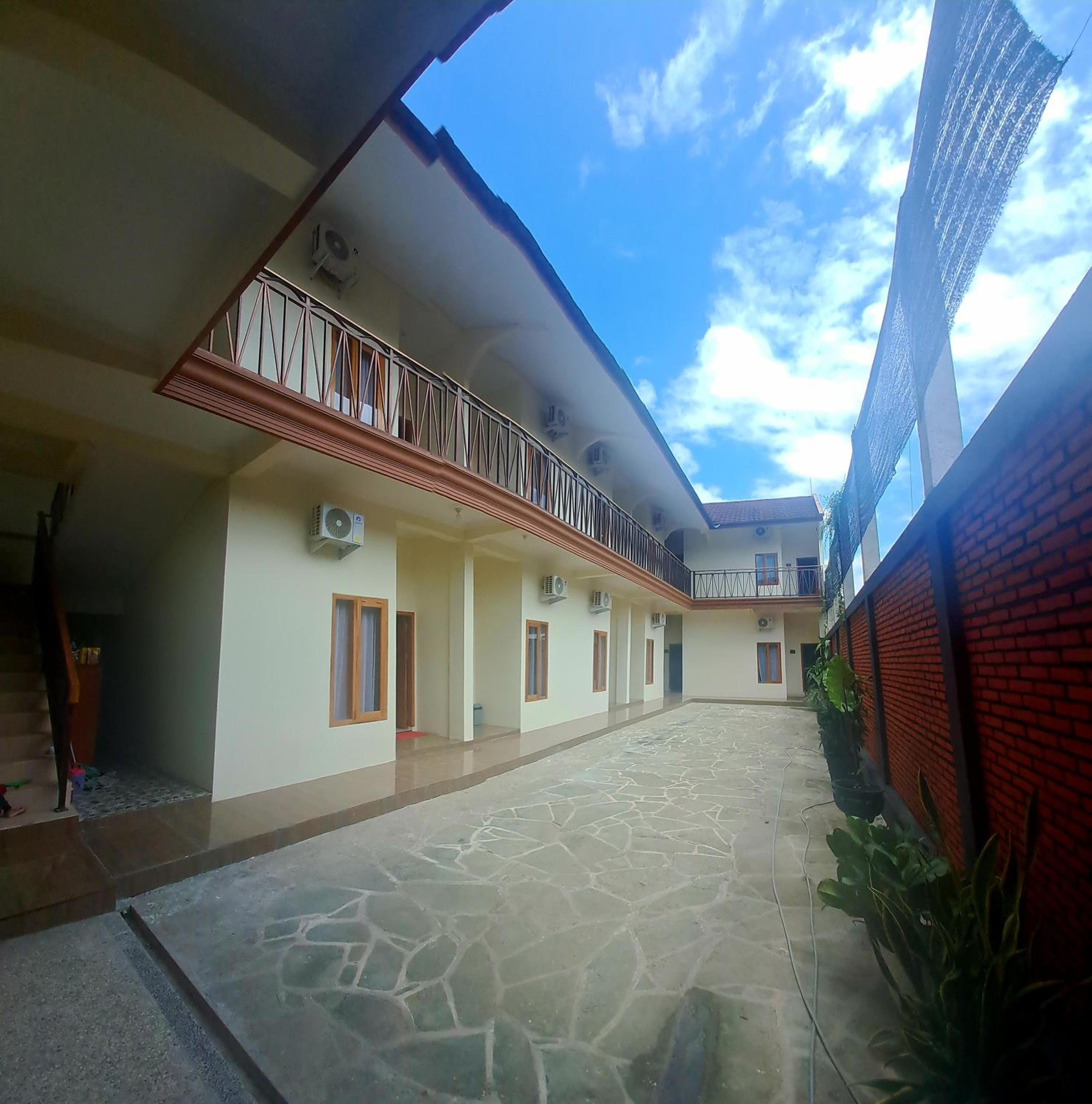Kresna Guest House Syariah Pacitan view 5