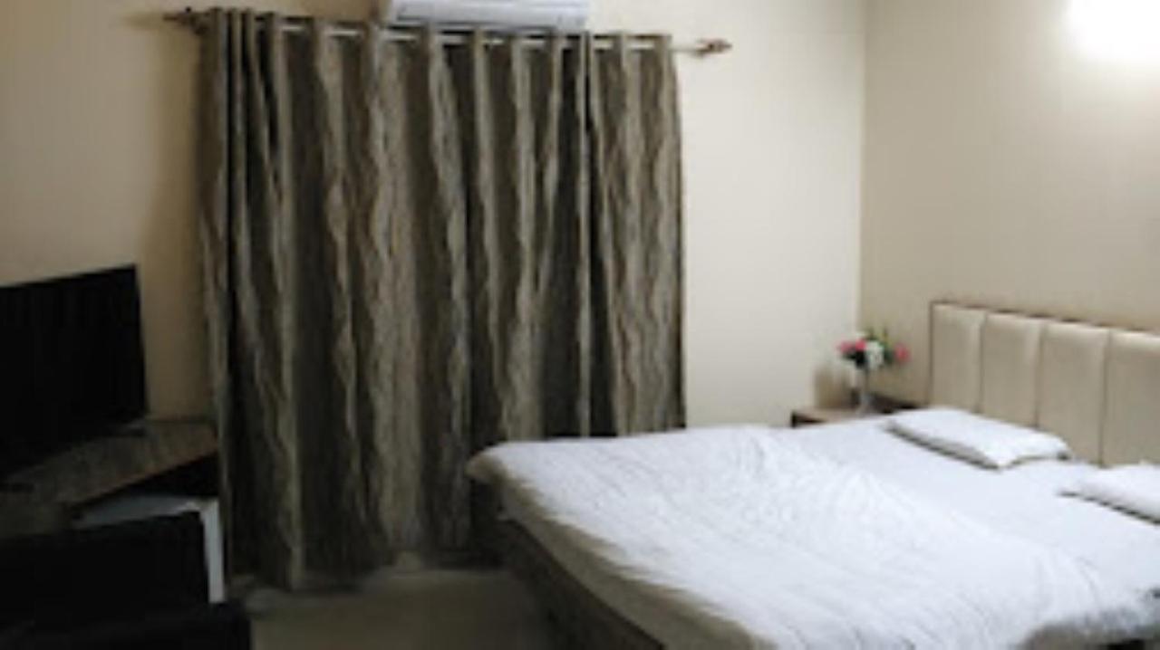 Dhan Laxmi Inn Parbhani view 2