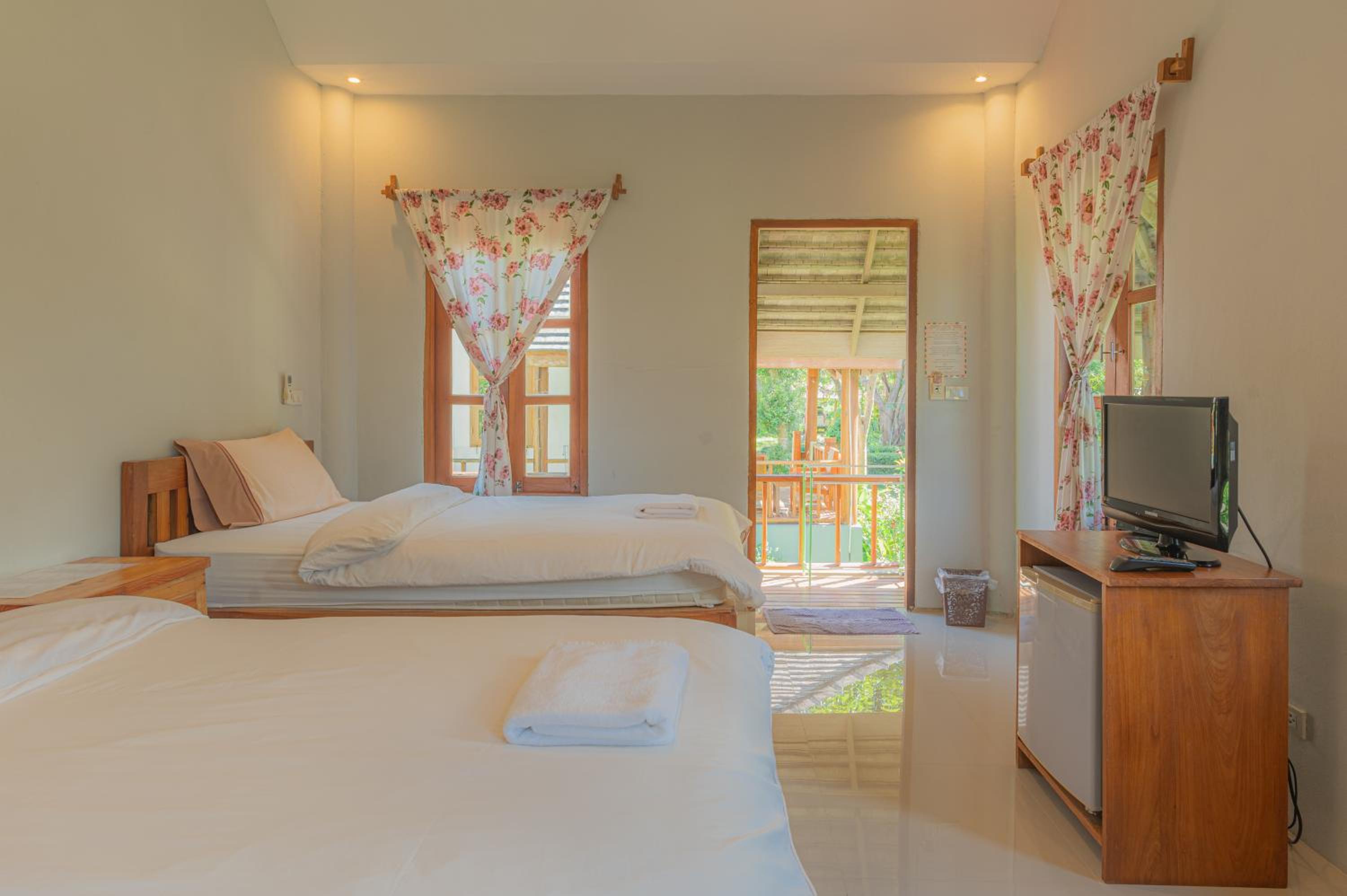 Pai Flora Resort