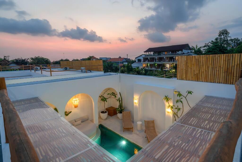 Villa Valeria - Mediterranean Style 2 BR Villa in Canggu — recepcion & lobby