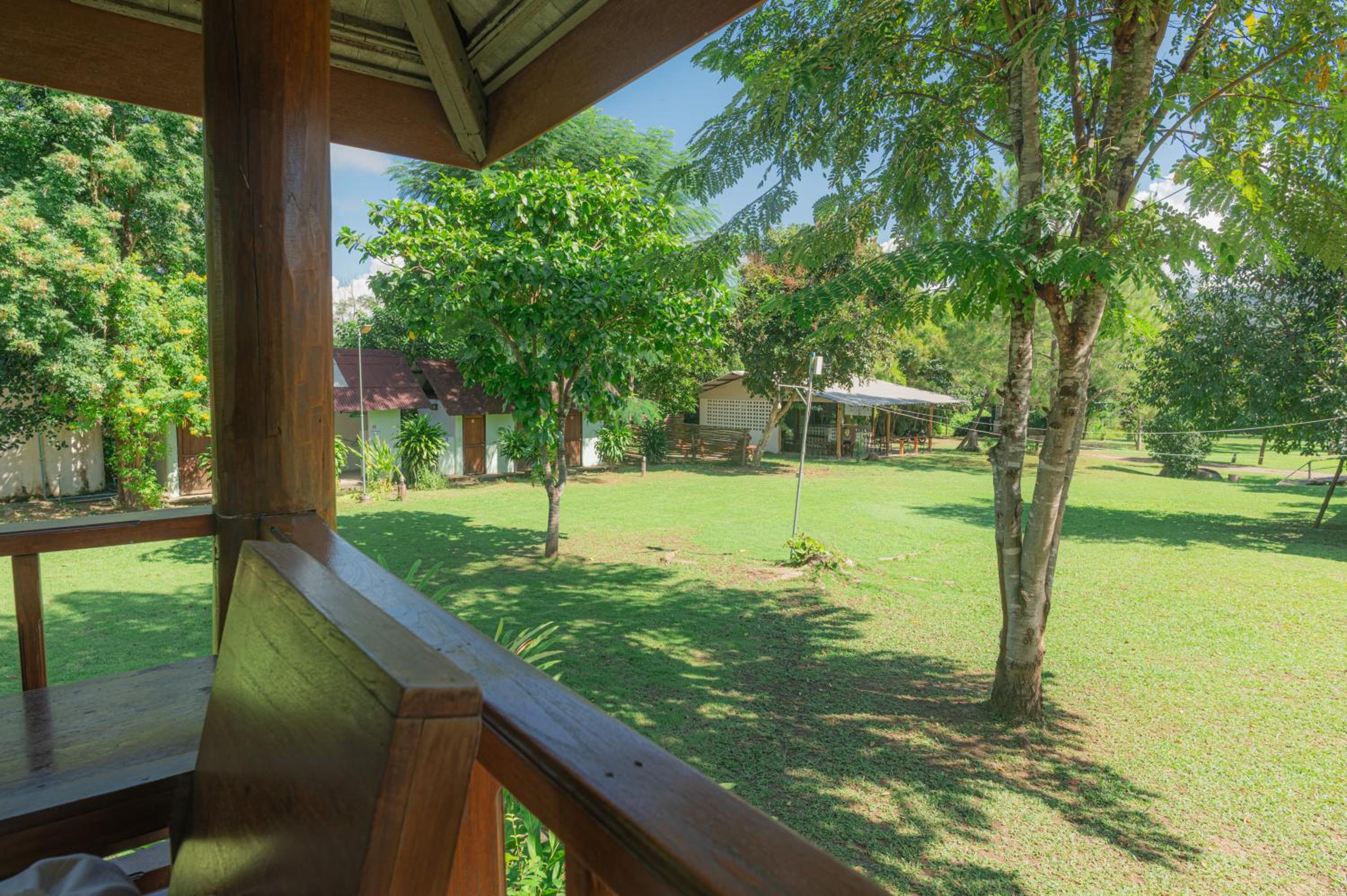 Pai Flora Resort