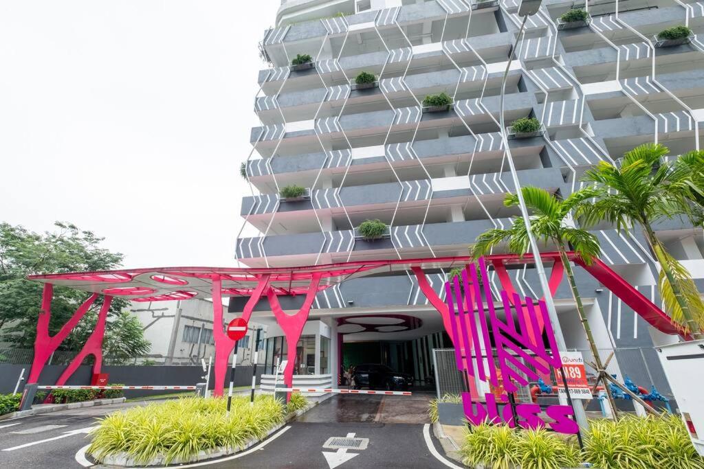 Blissful Cottage@FeelHome/2BR,7pax,MRT 中文房东