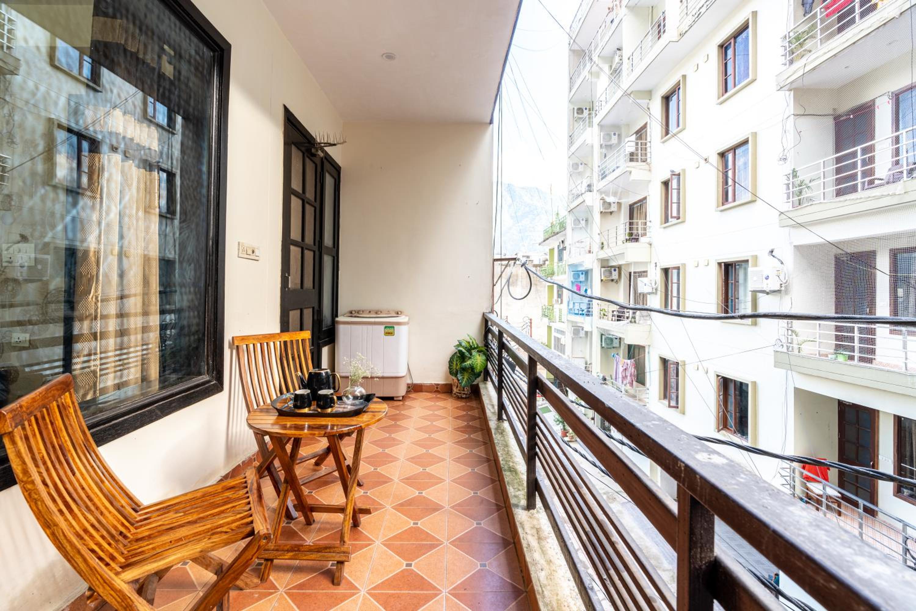 balance & terrace