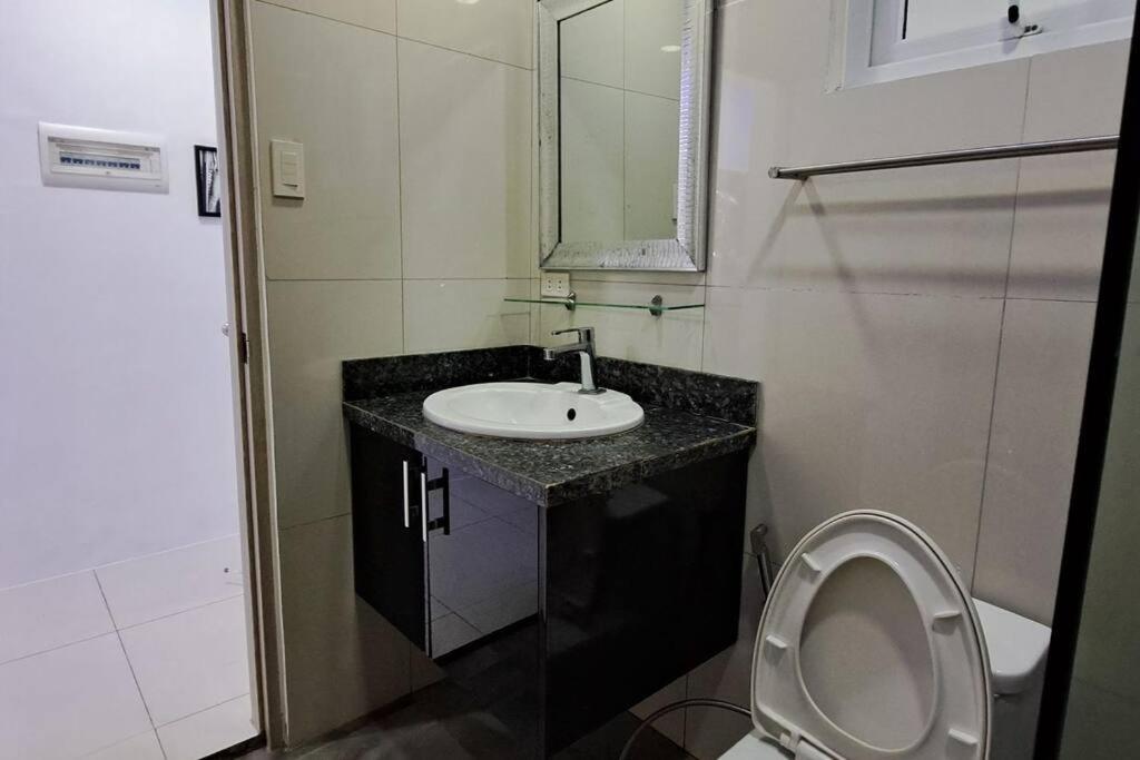 Kandi 1,2,3 Palace Rentals Studio