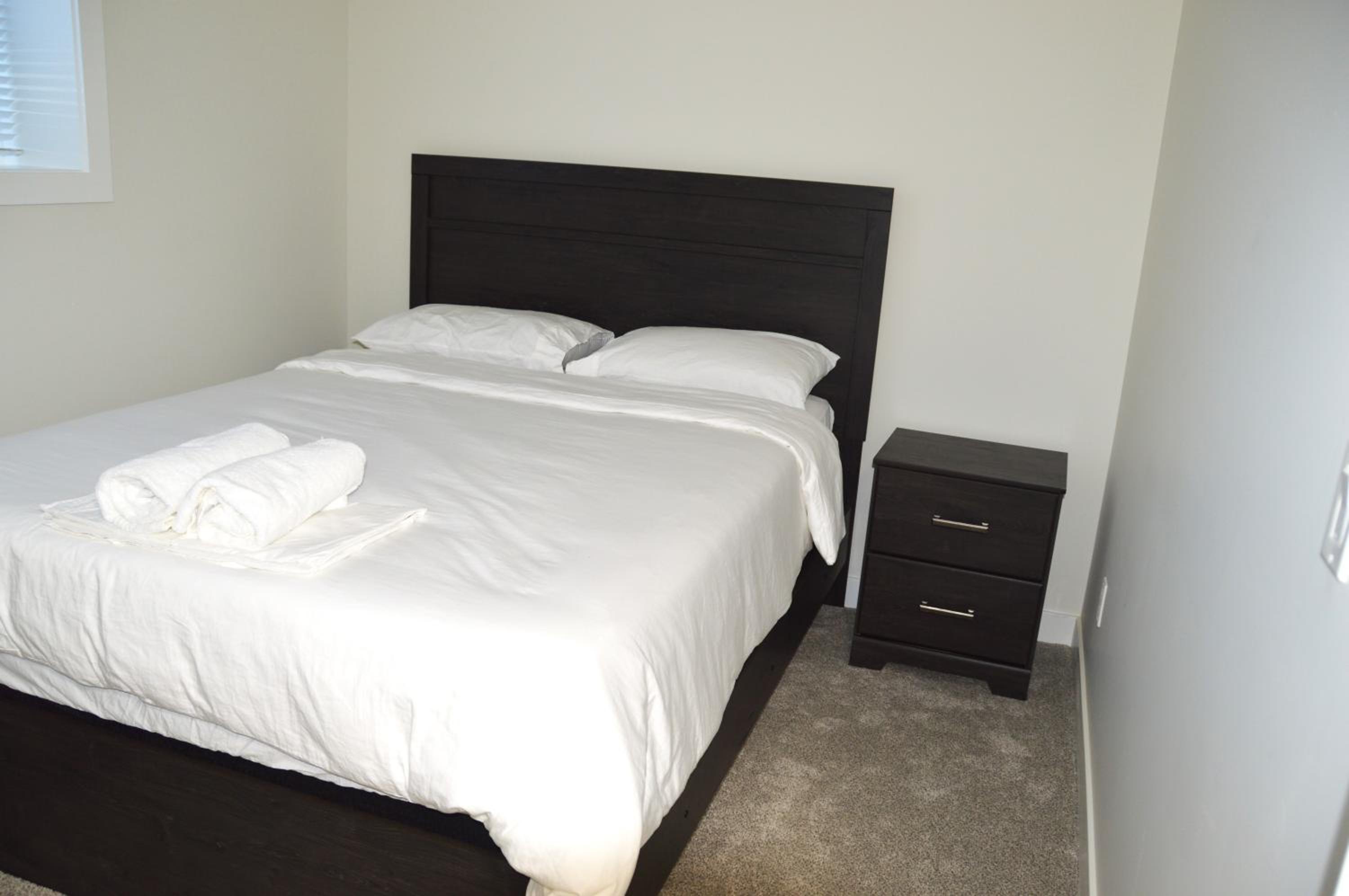 Secondary Suite, Separate Entrance NW Calgary