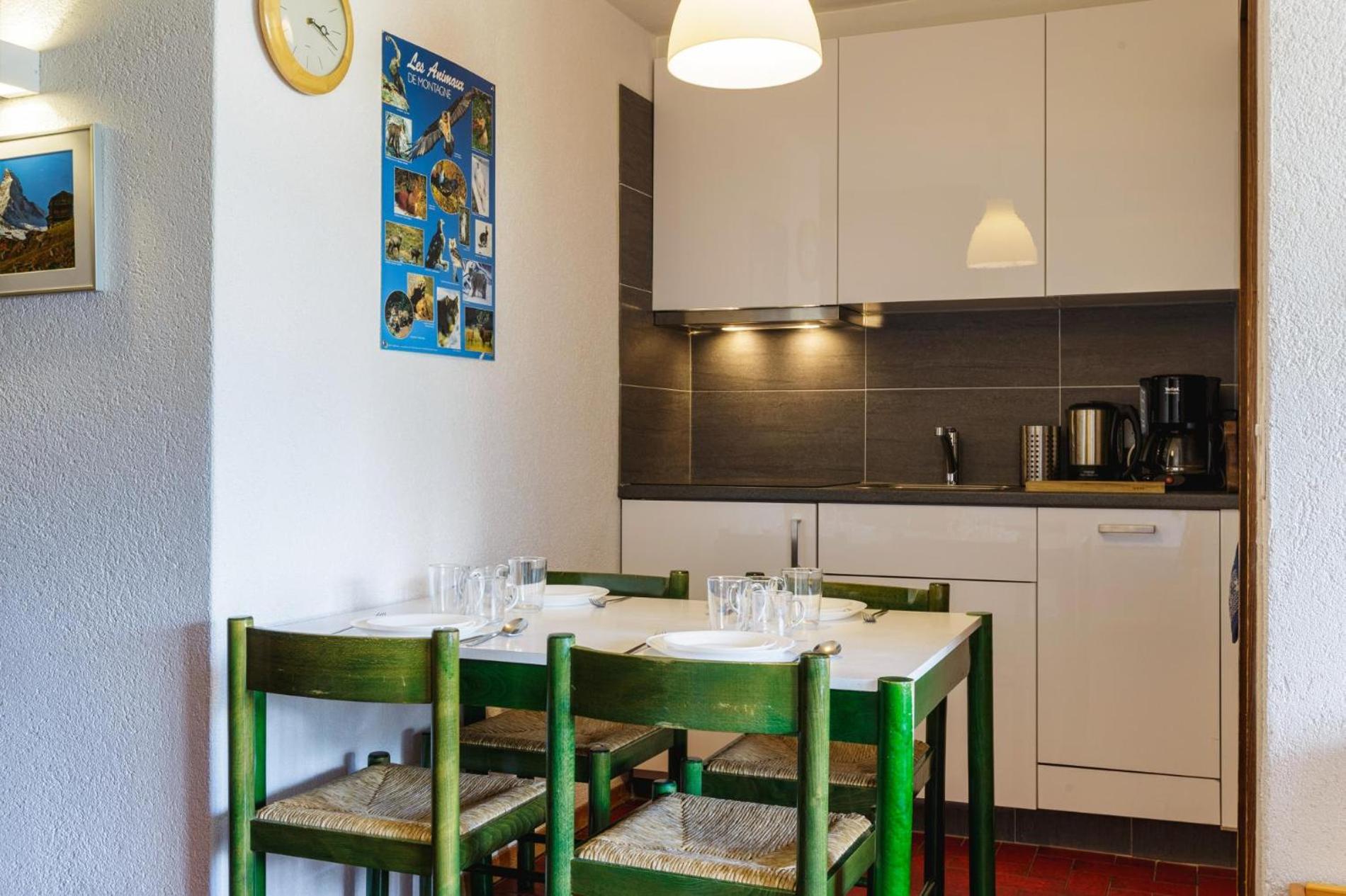 Belle Vue Apartment 423